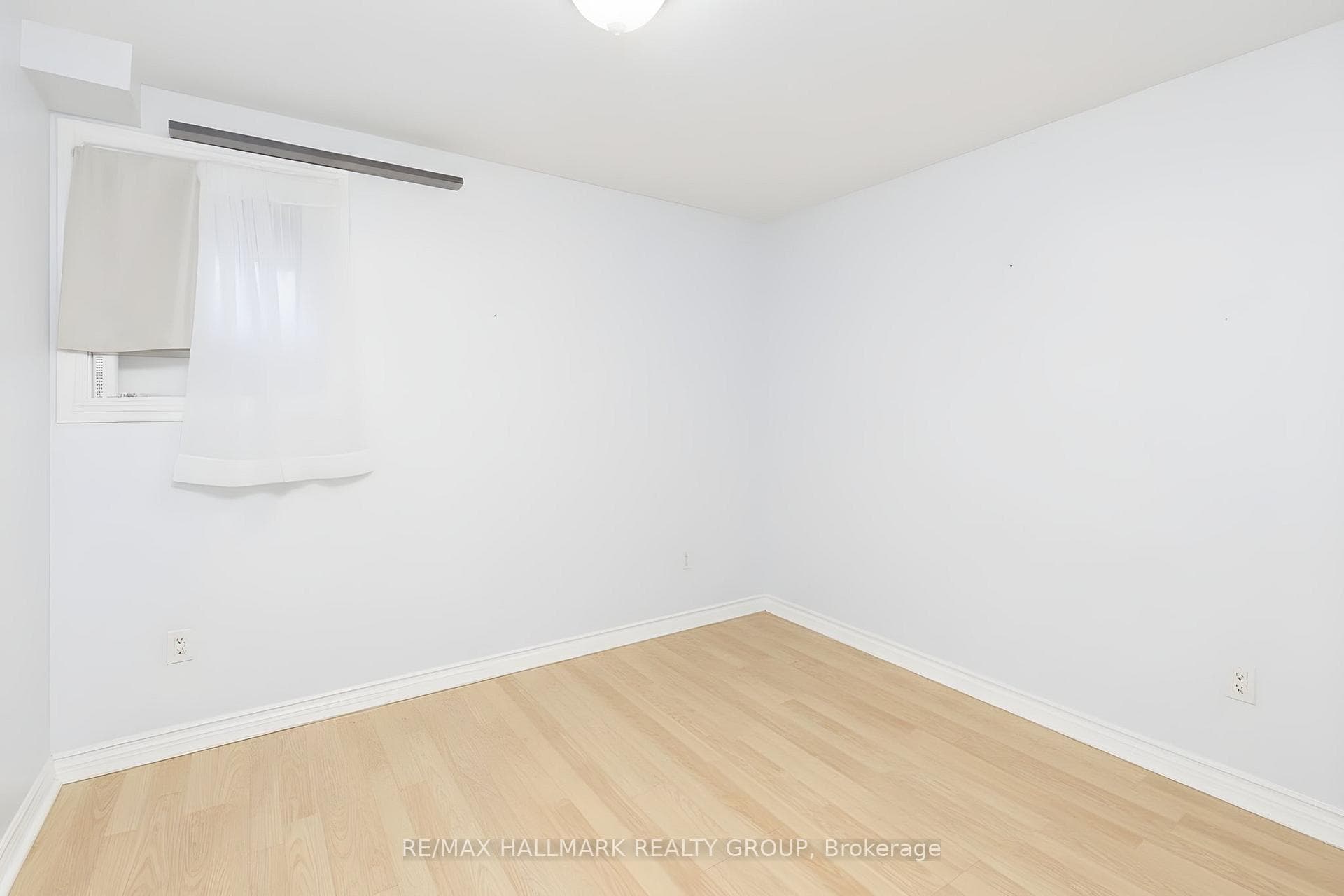 1259 Marenger Street photo 27