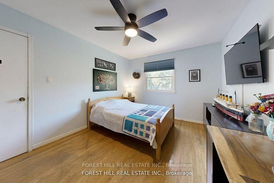 20 Thurgate Crescent photo 24