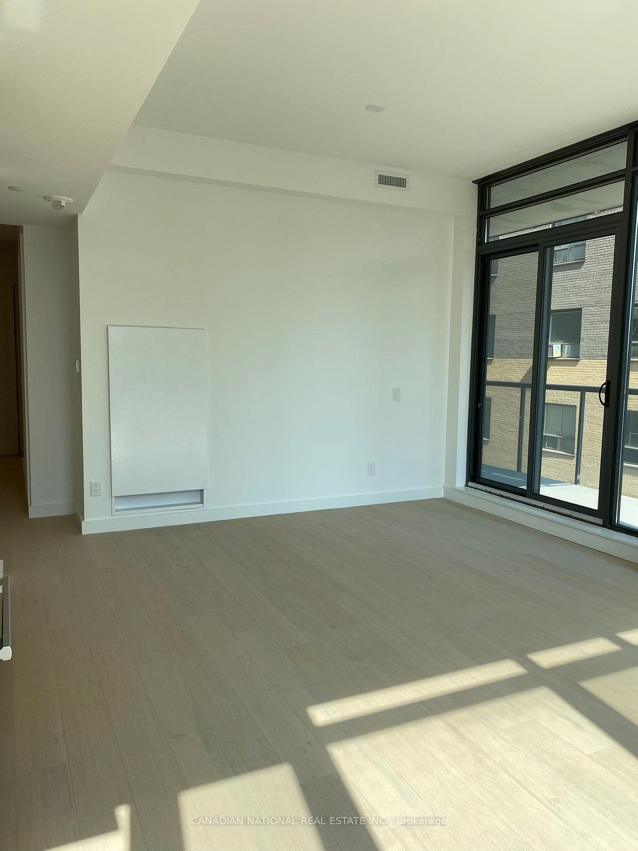 81 Wellesley Street Unit 602 photo 10