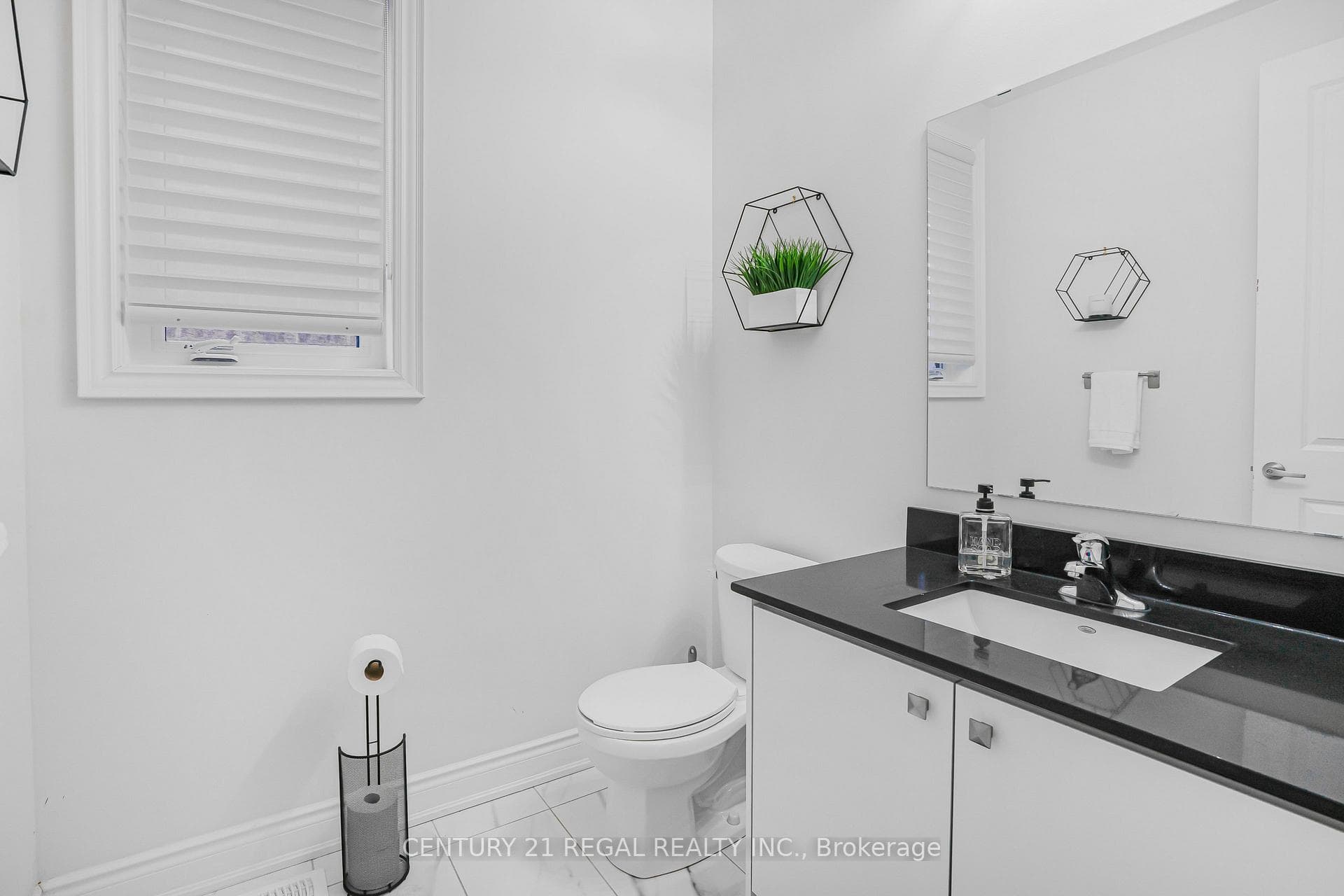15 Ballanview Court photo 6