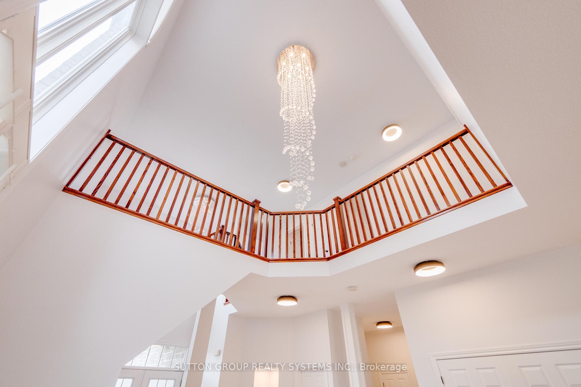 28 Timber Creek Crescent photo 8