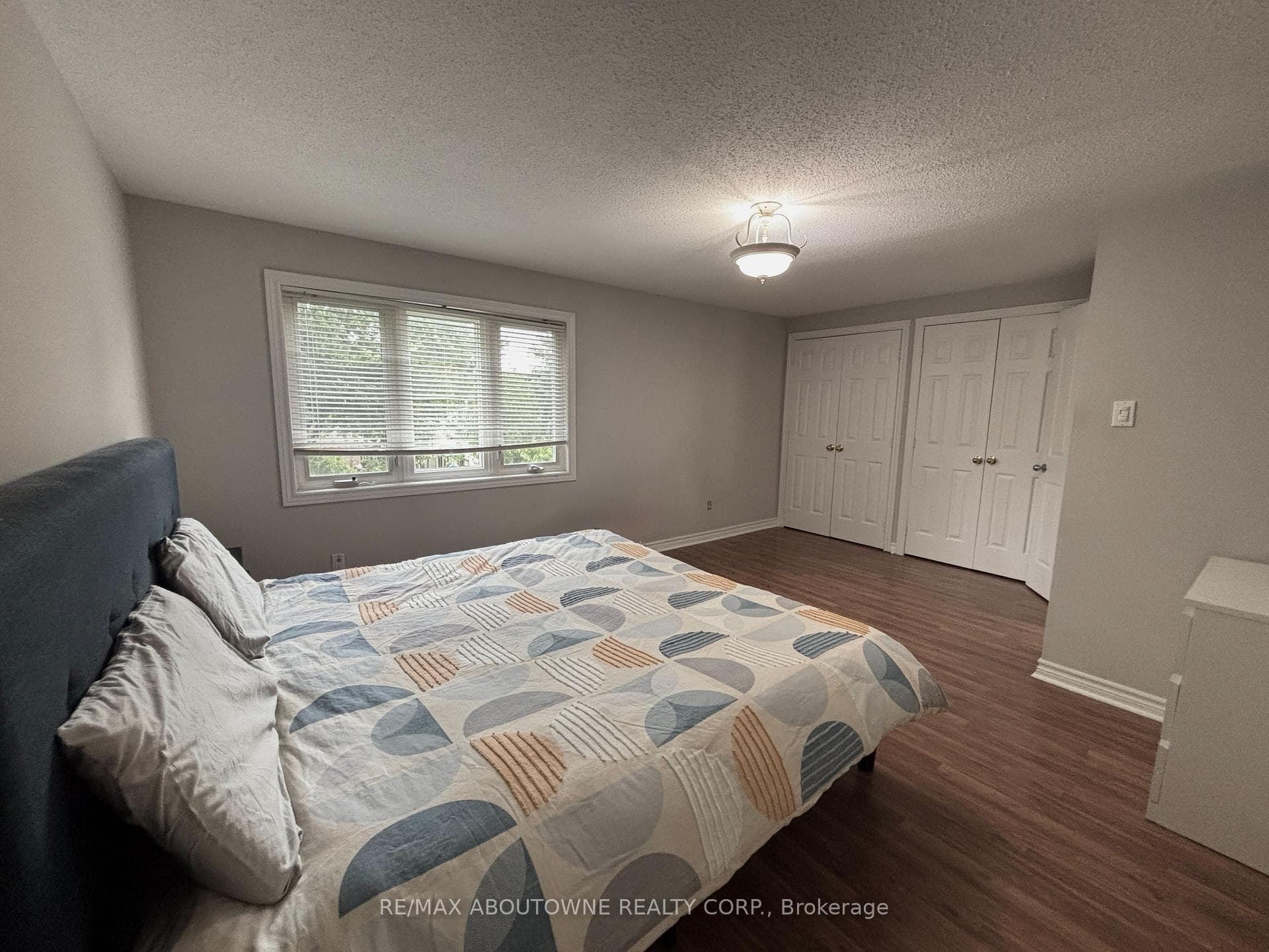 3072 Patrick Crescent photo 15