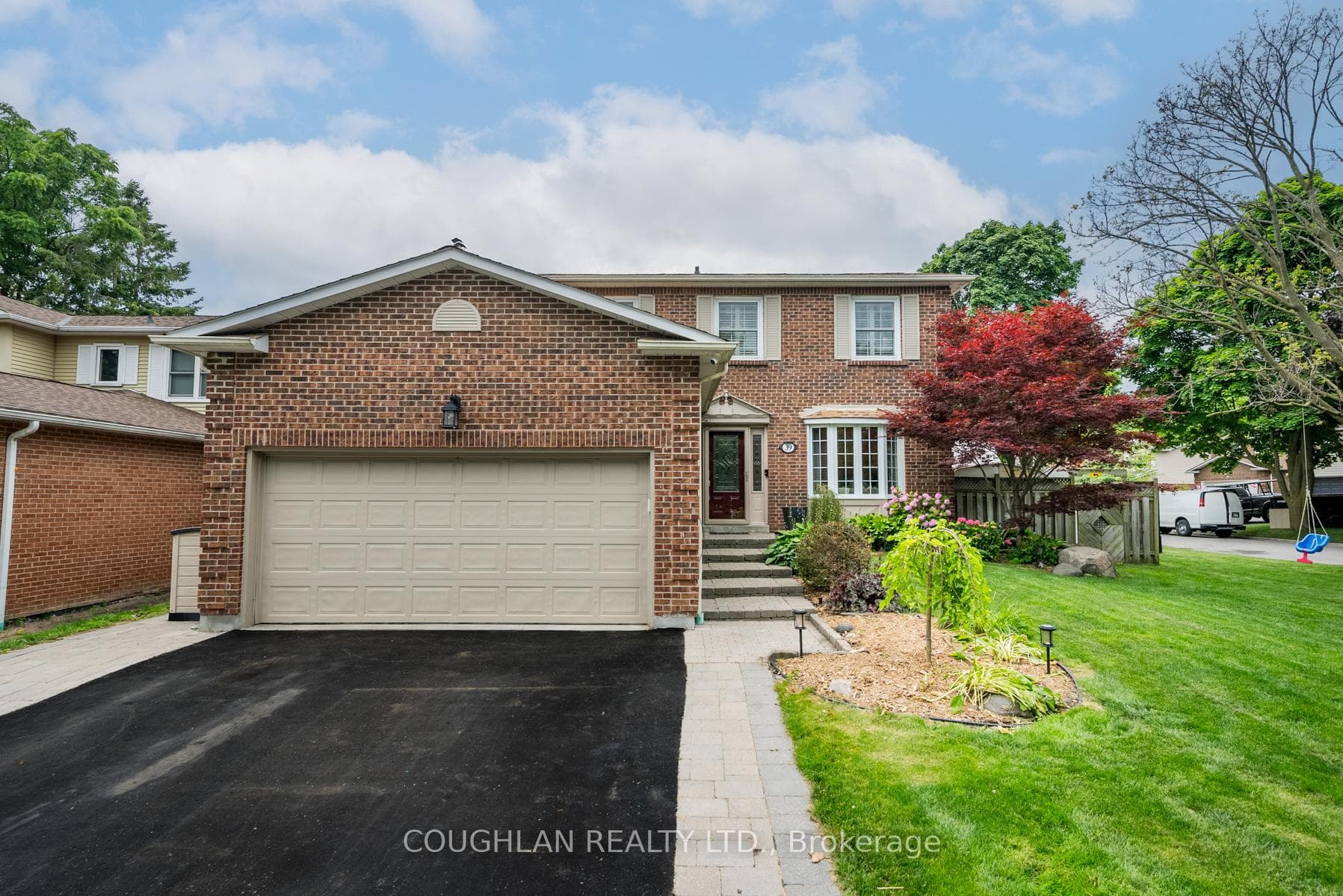 39 Colette Drive photo 2