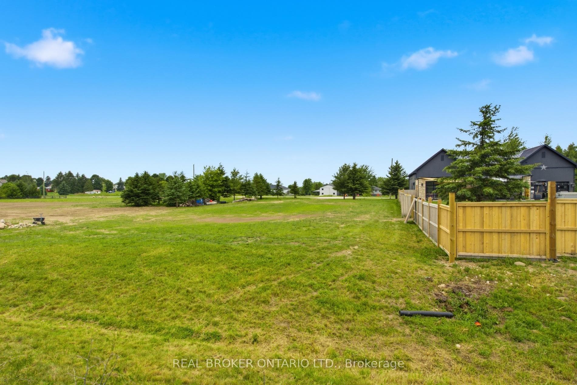 1018 Currie Street photo 19