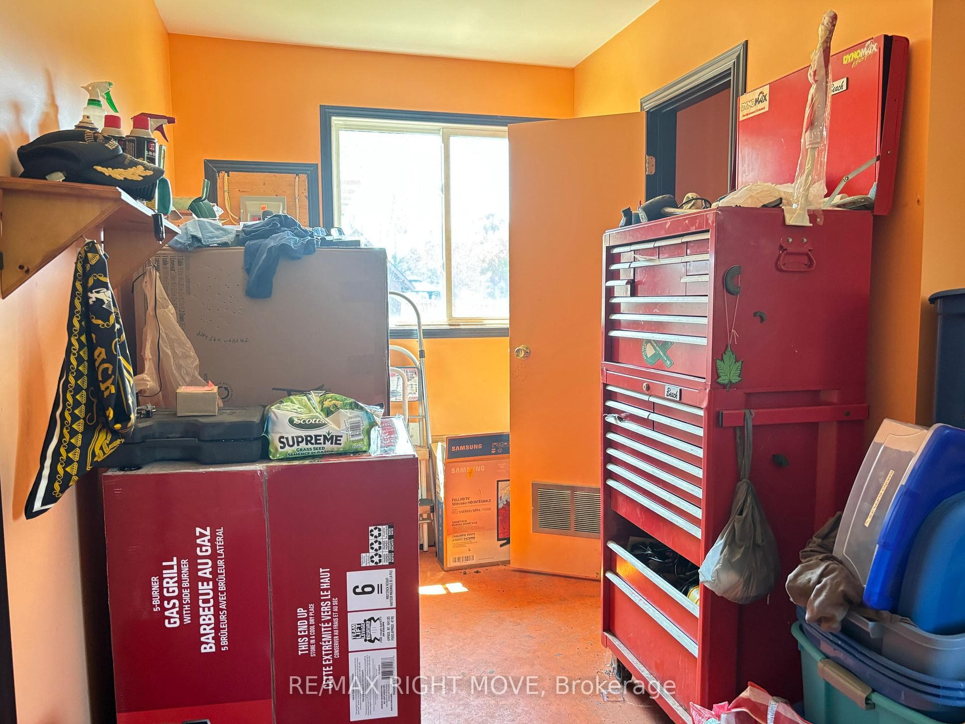 Heated back room