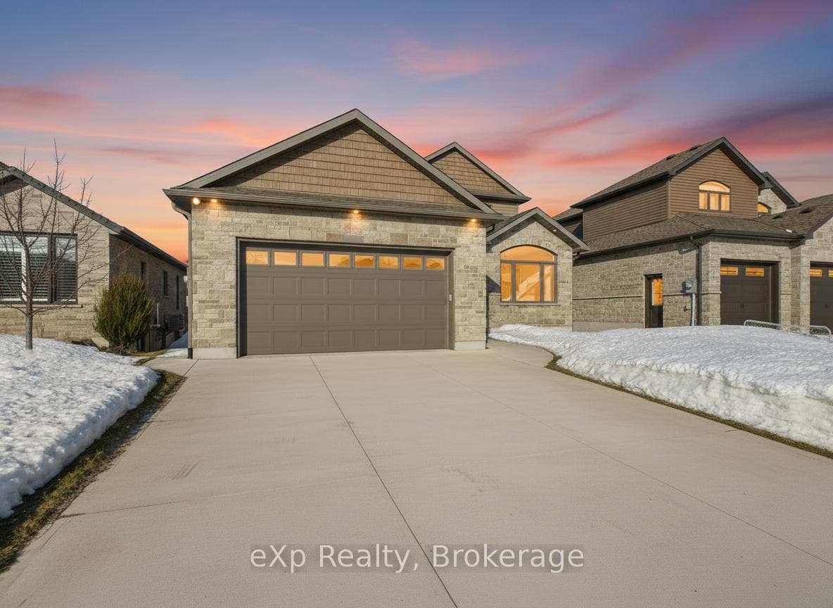 383 Northport Drive photo 2