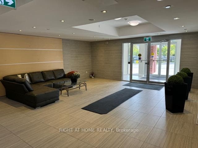 84 Aspen Springs Drive Unit 424 photo 23