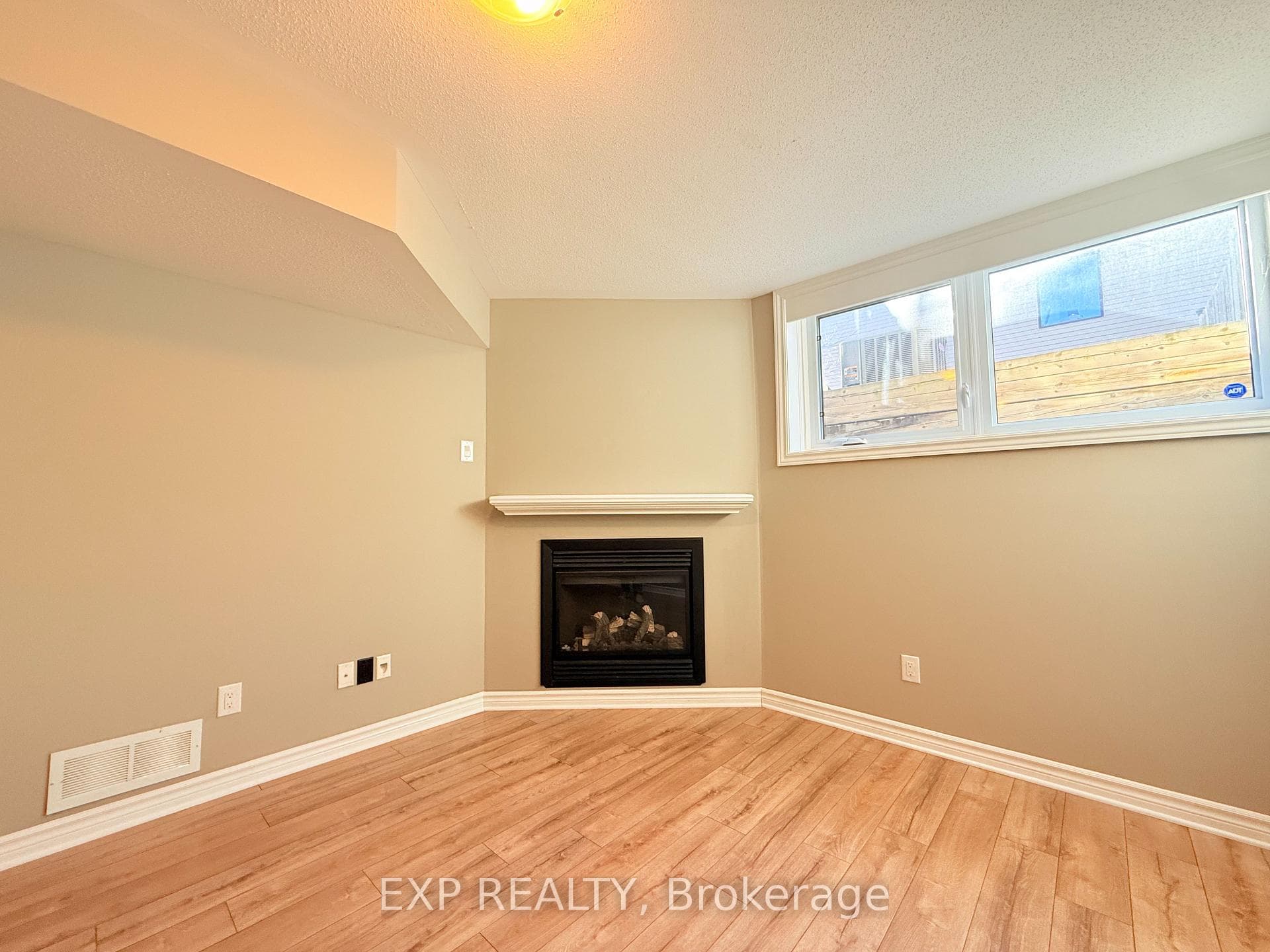169 LERTA Way photo 23