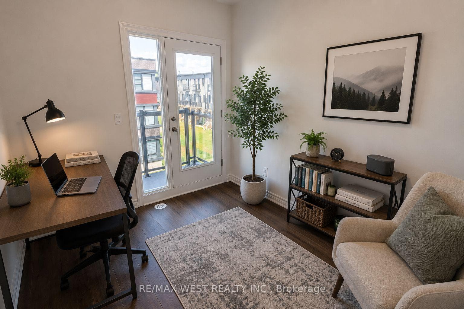 15 Inverary Crescent photo 26