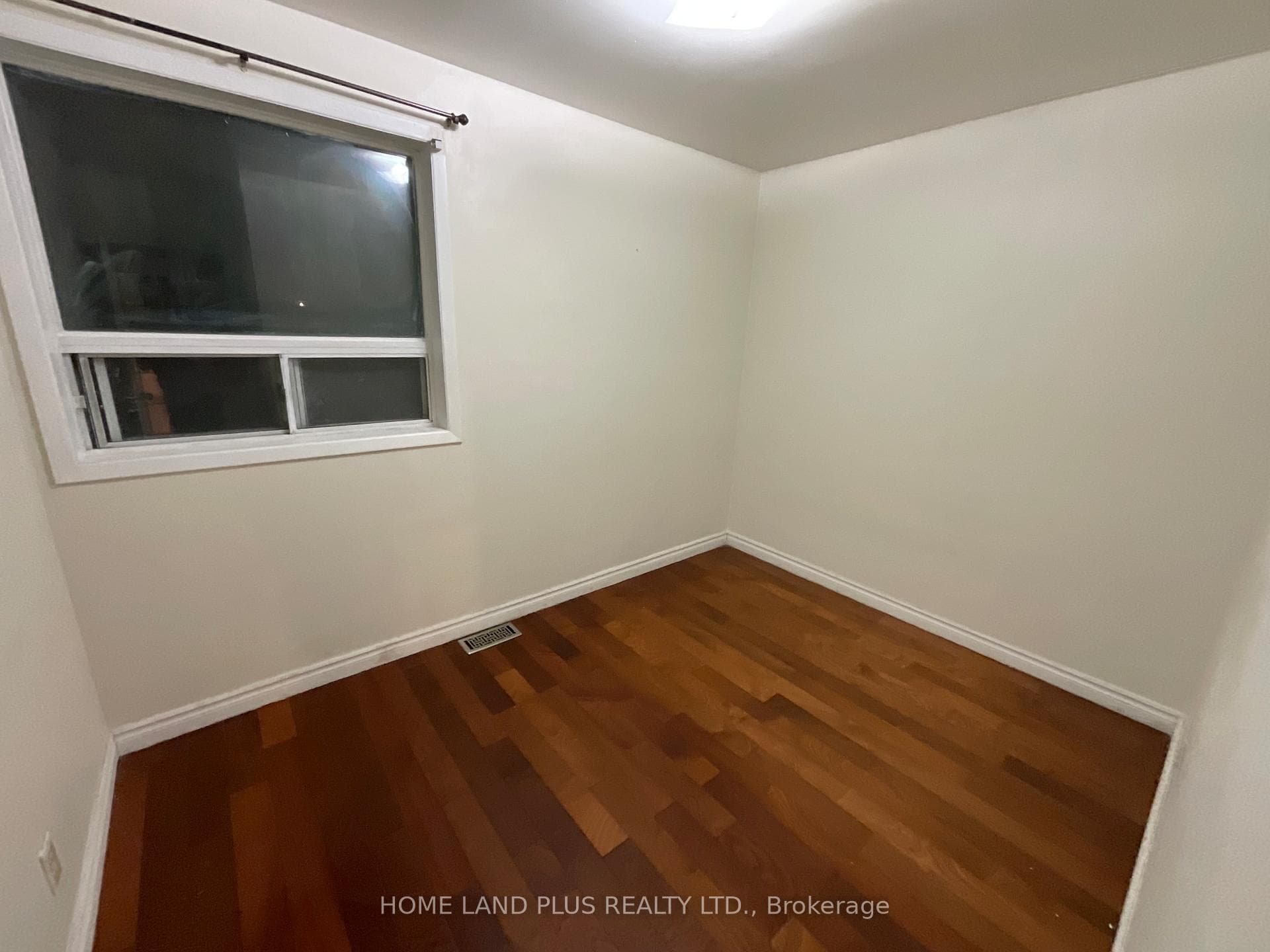 63 Santamonica Boulevard Unit (Main Floor) photo 10