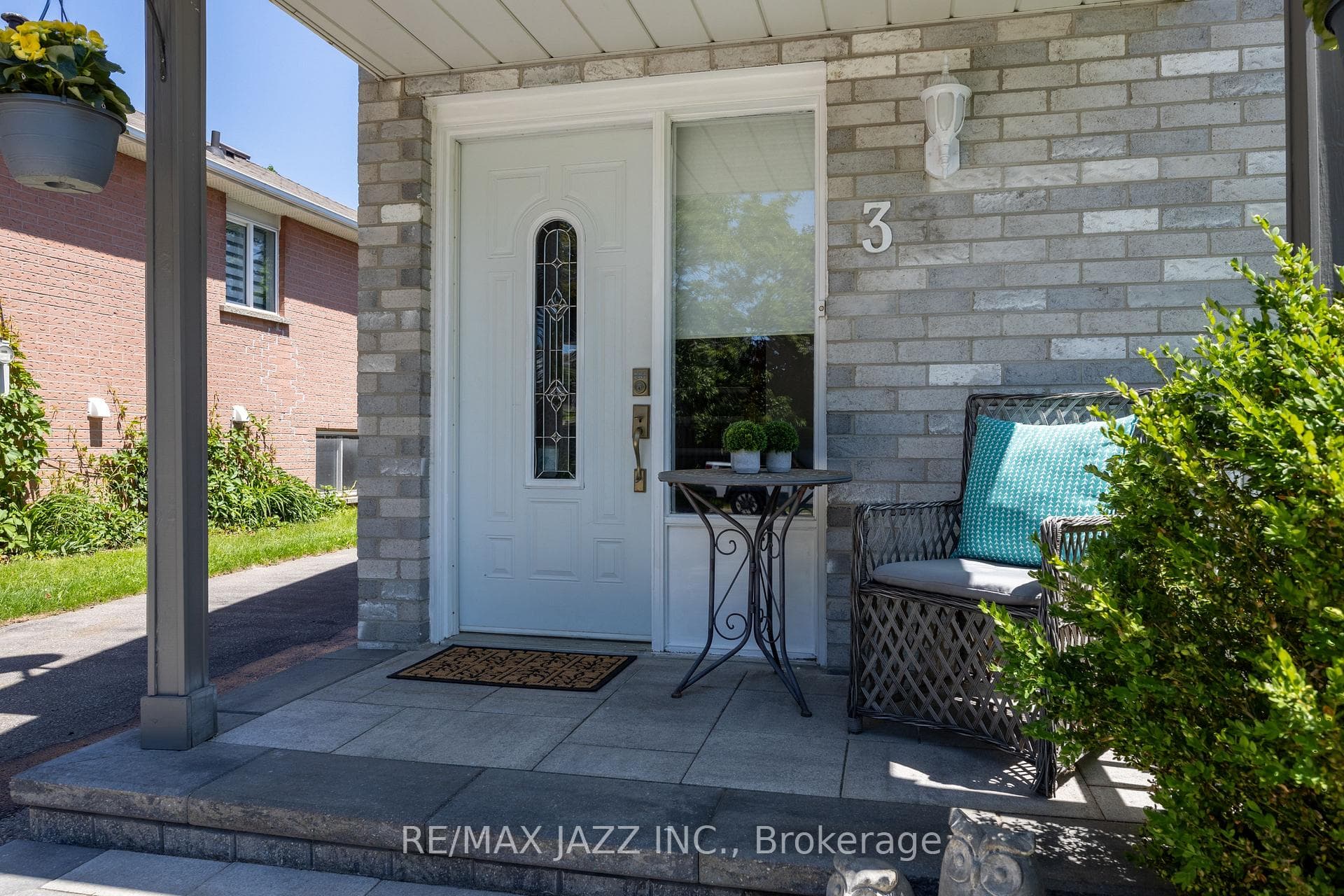 3 Glanville Crescent photo 5