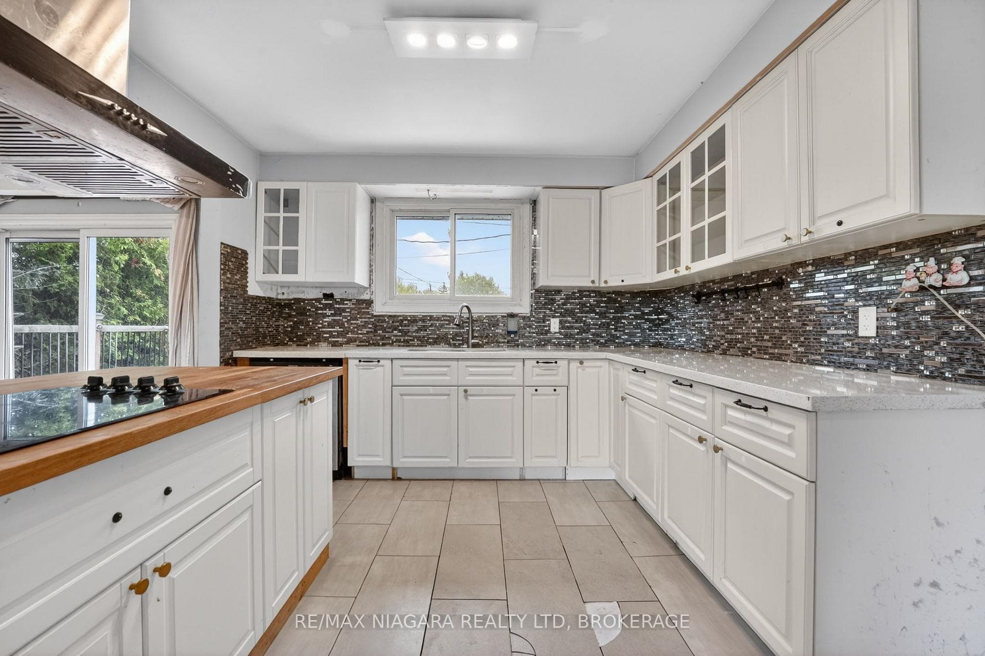 6 Collier Road photo 13