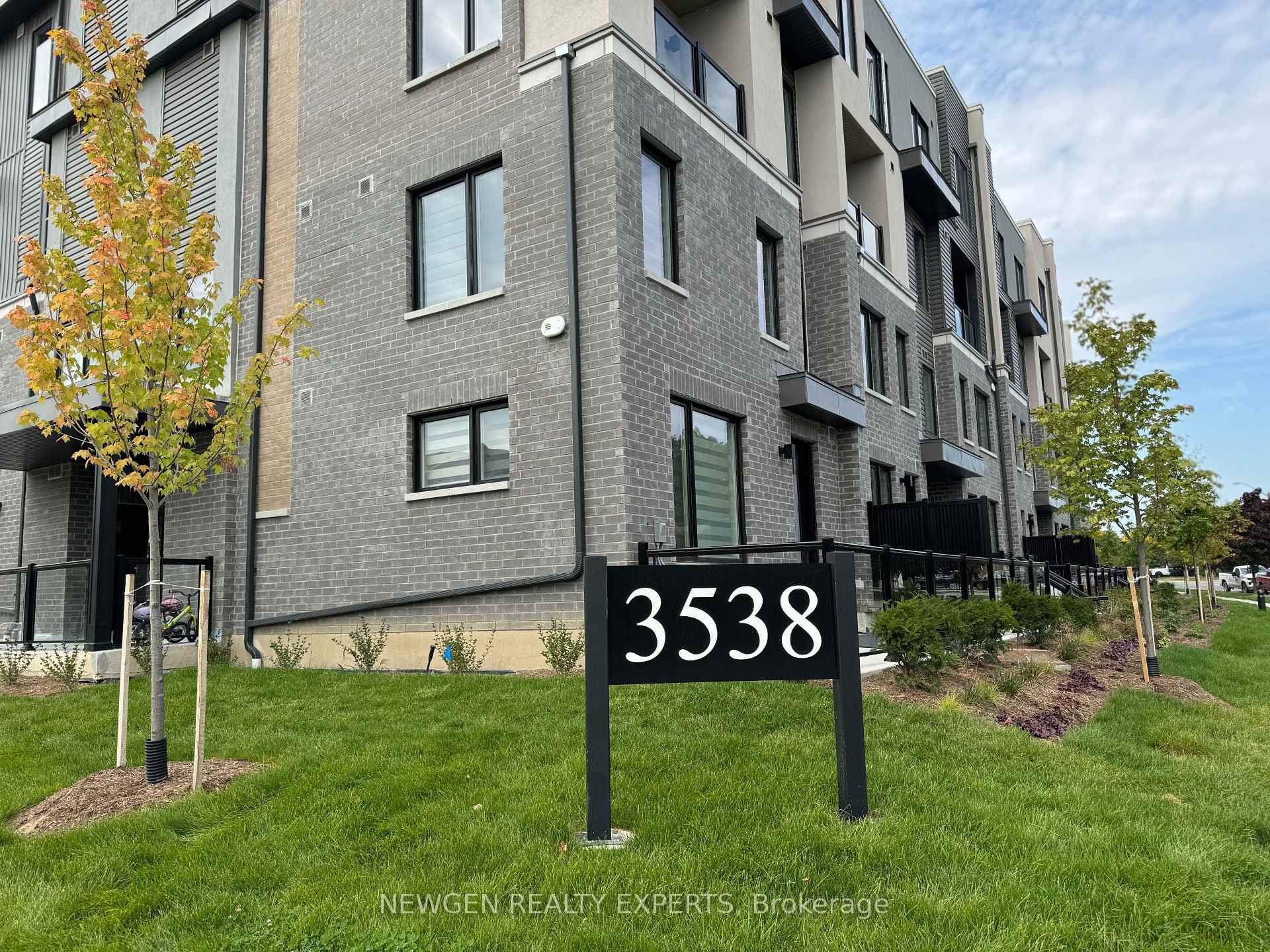 3538 Colonial Drive Unit 18 photo 1