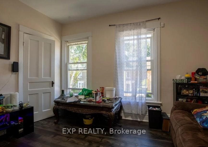193 Burris Street photo 10