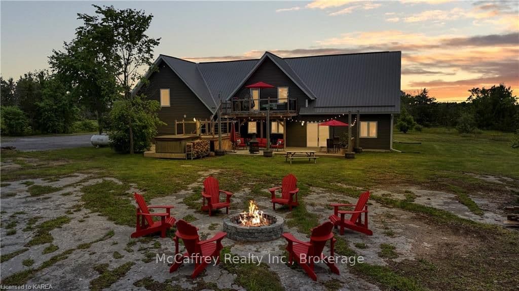 137 PINECREST Road photo 5