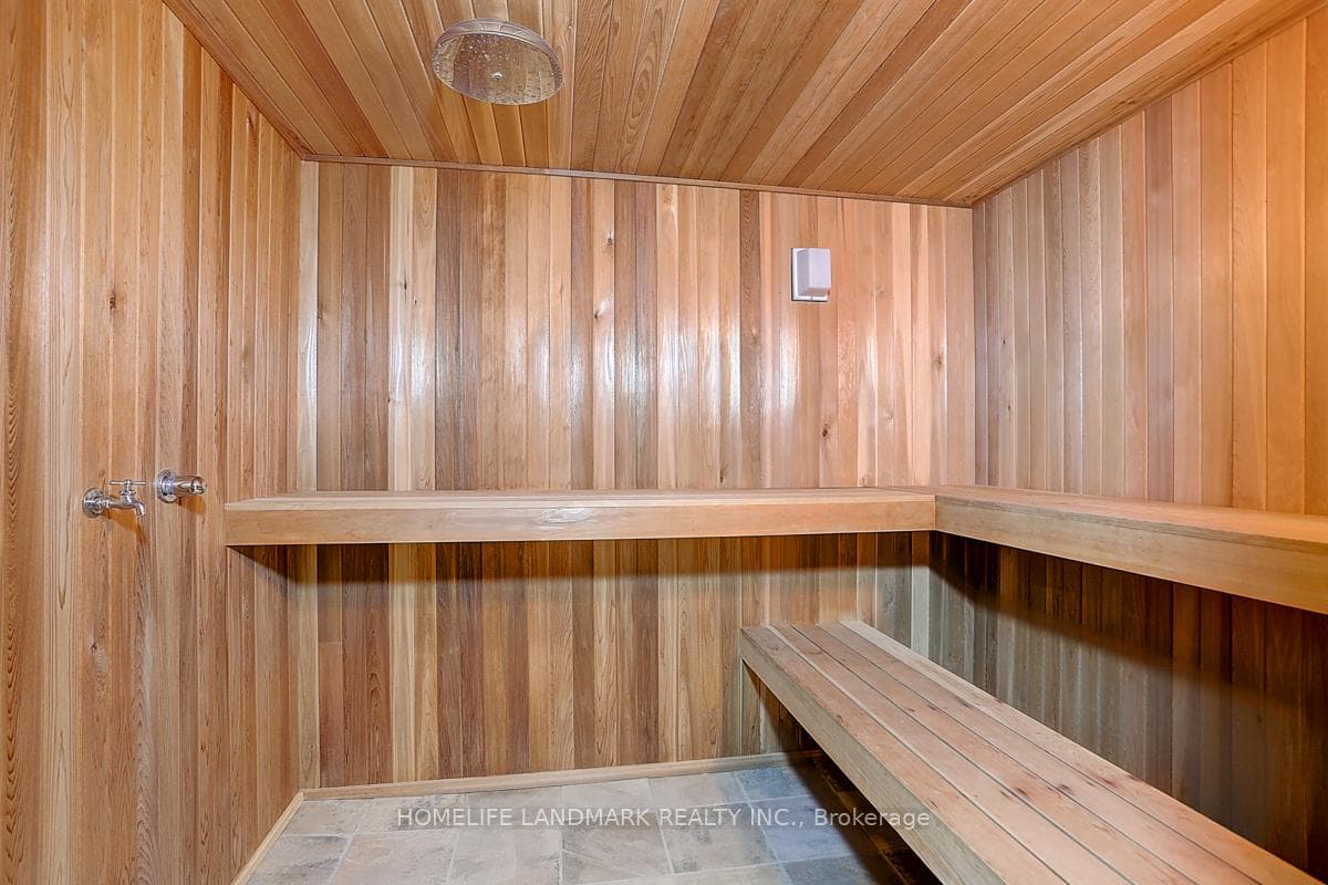 423 Crossing Bridge Place Unit 7C photo 27