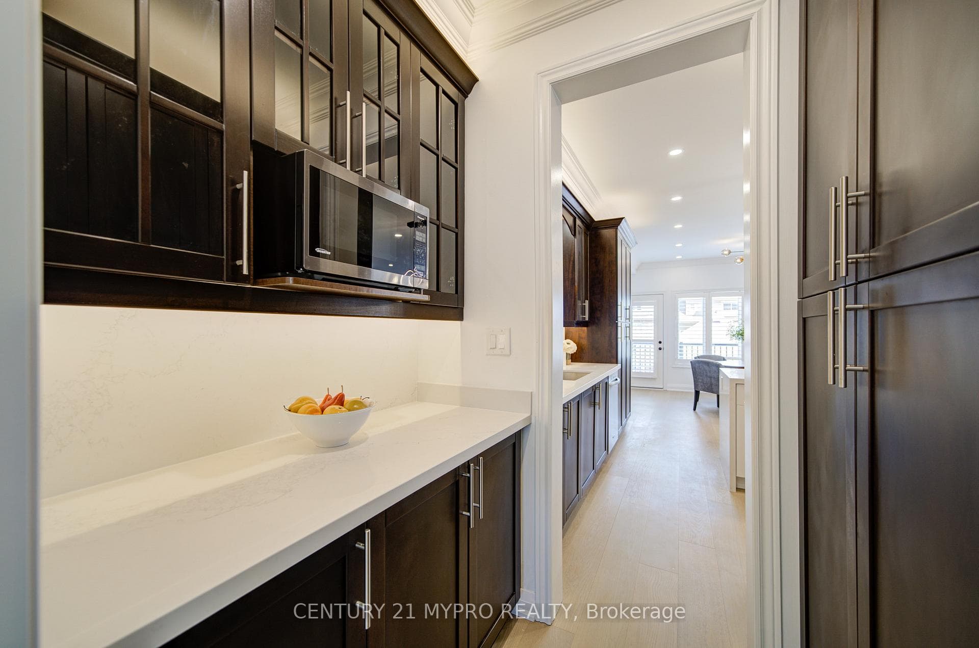 64 Glengordon Crescent photo 12