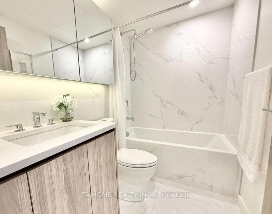27 MCMAHON Drive Unit 203 photo 27