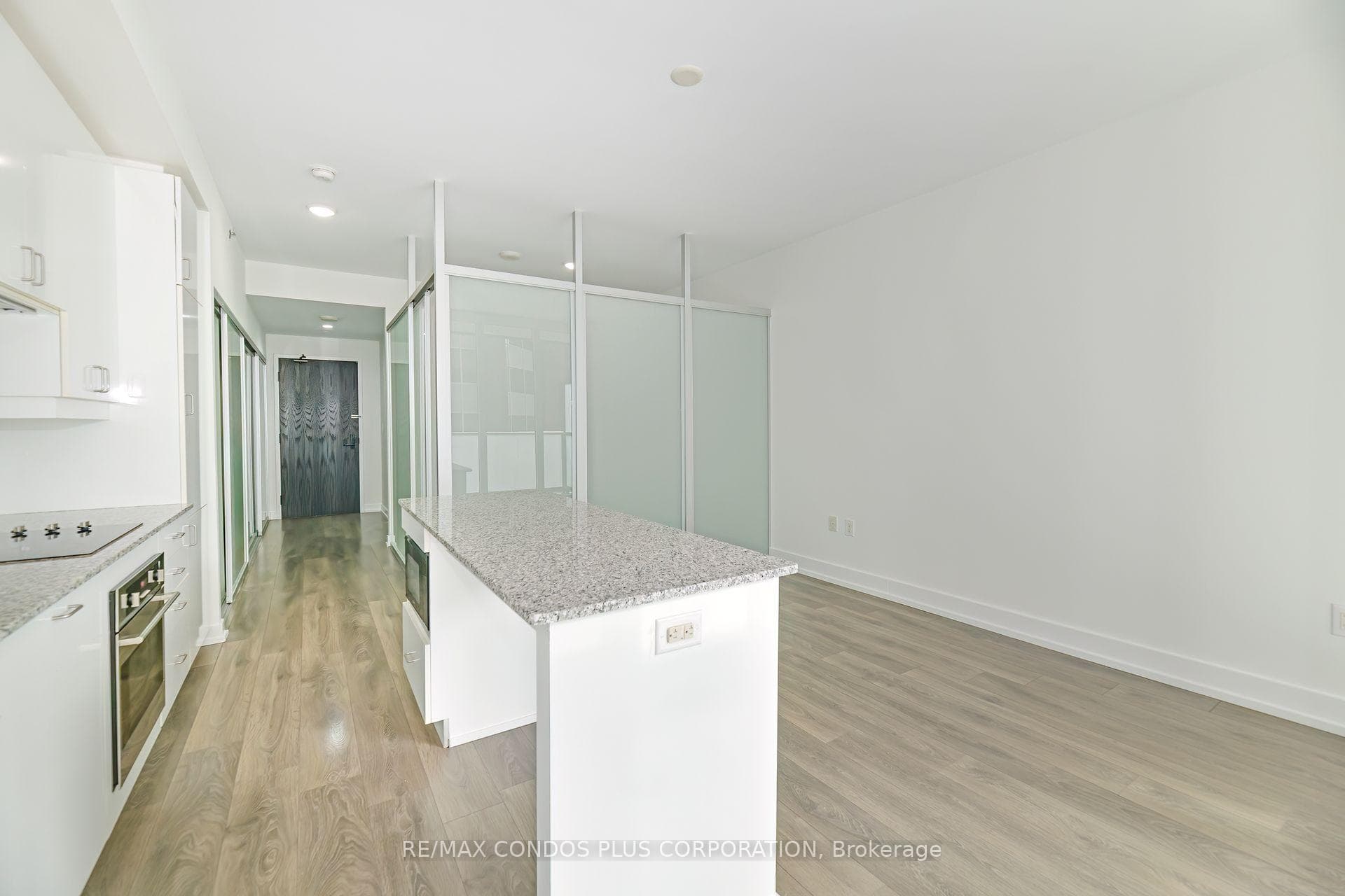 426 University Avenue Unit # 1106 photo 16
