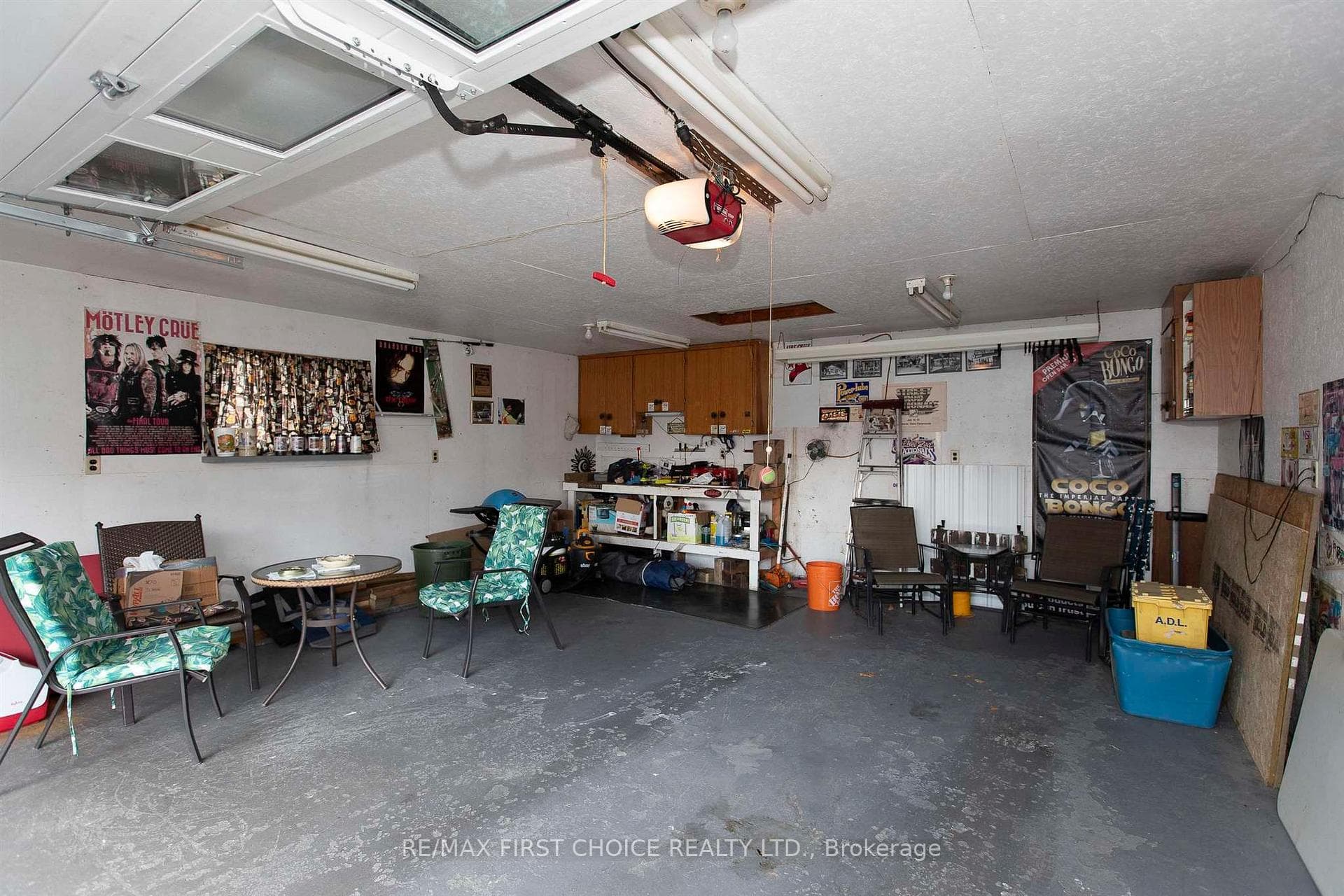 424 Shuniah Street photo 35