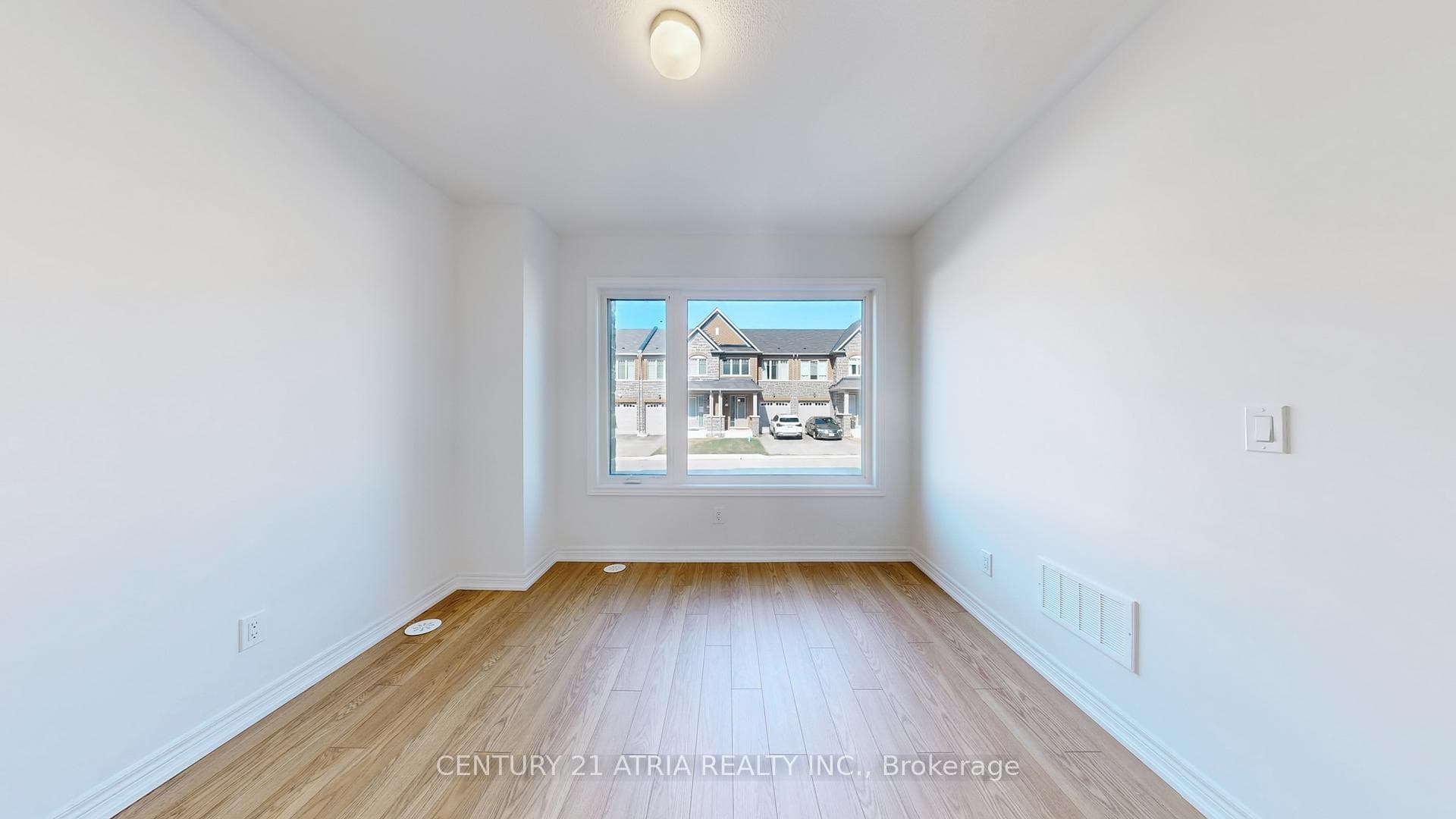 150 Lageer Drive photo 7