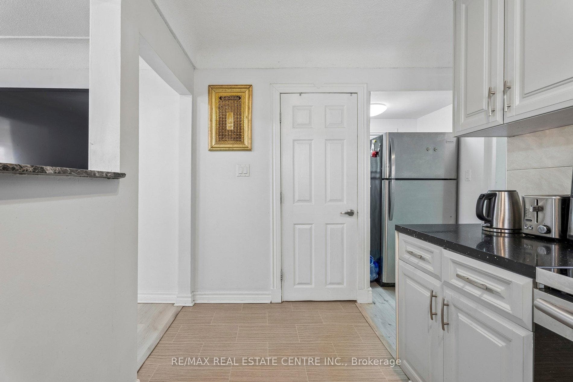43 Whitfield Avenue photo 26