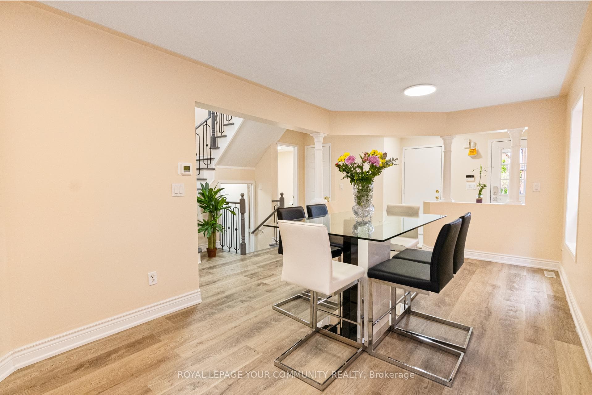 36 Umbria Crescent photo 6