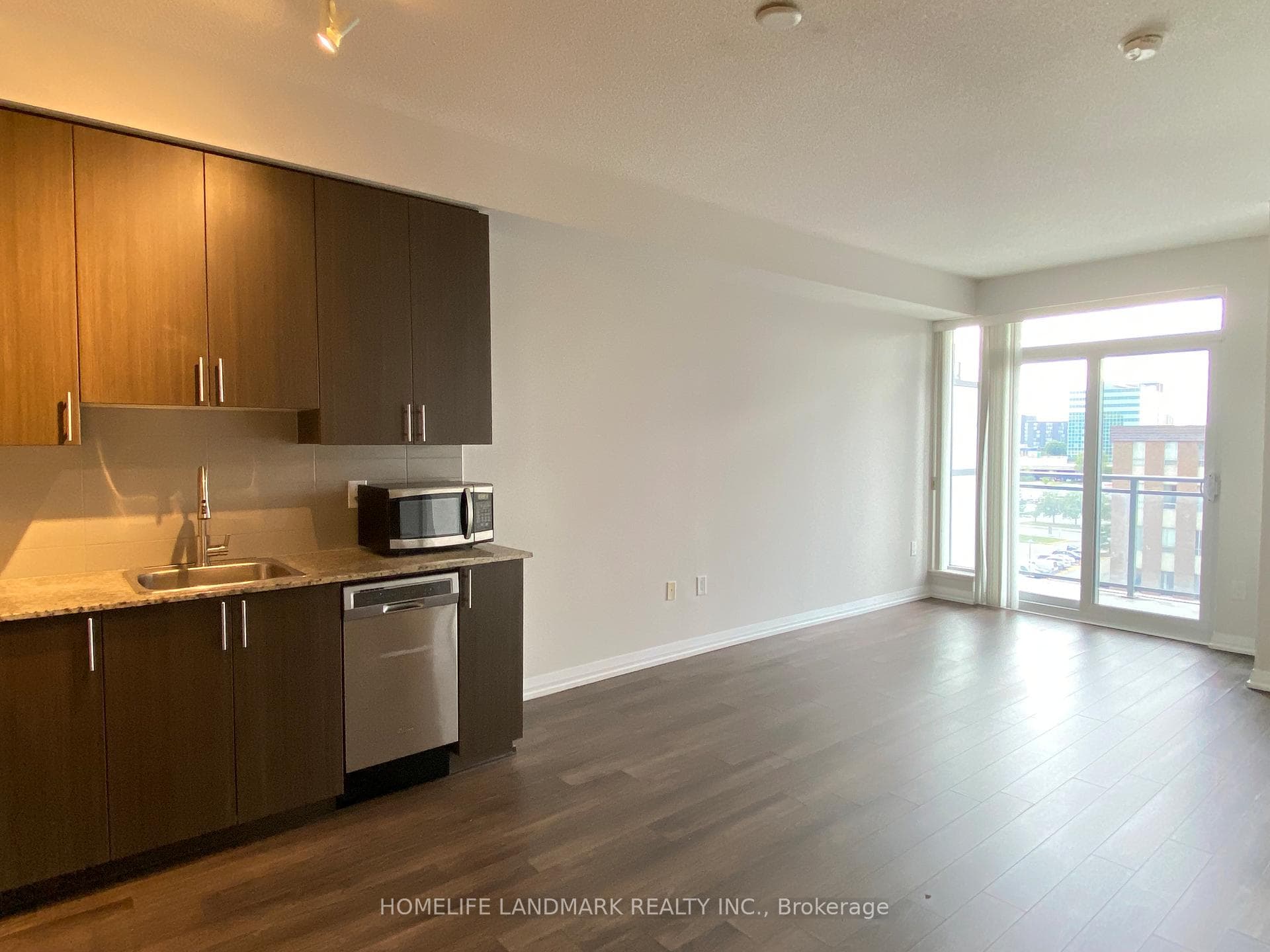 55 Ann O'reilly Road Unit 610 photo 3