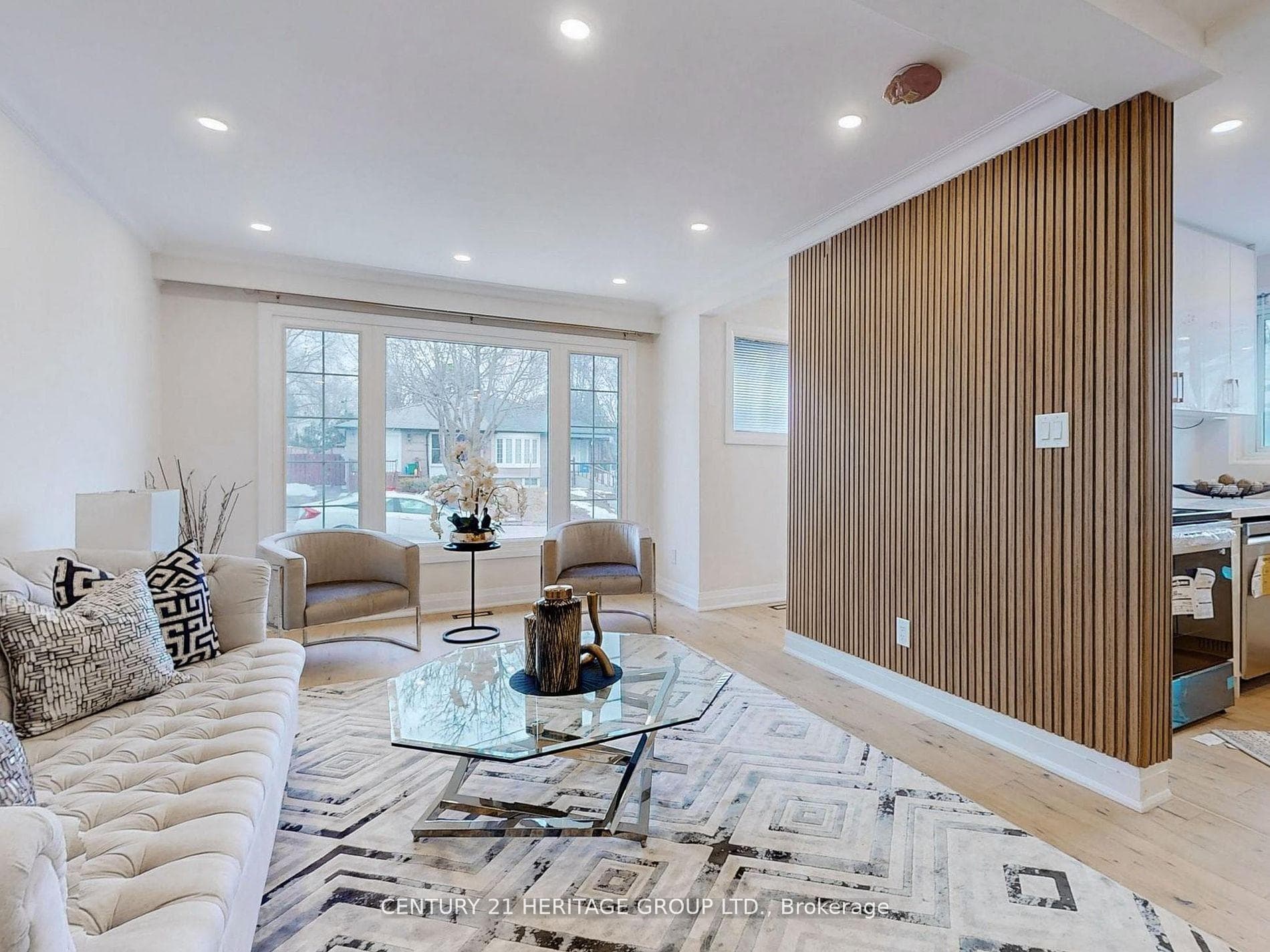 269 Penn Avenue photo 4