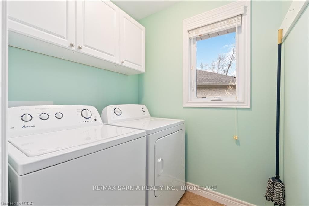 299 CASSANDRA Boulevard photo 22