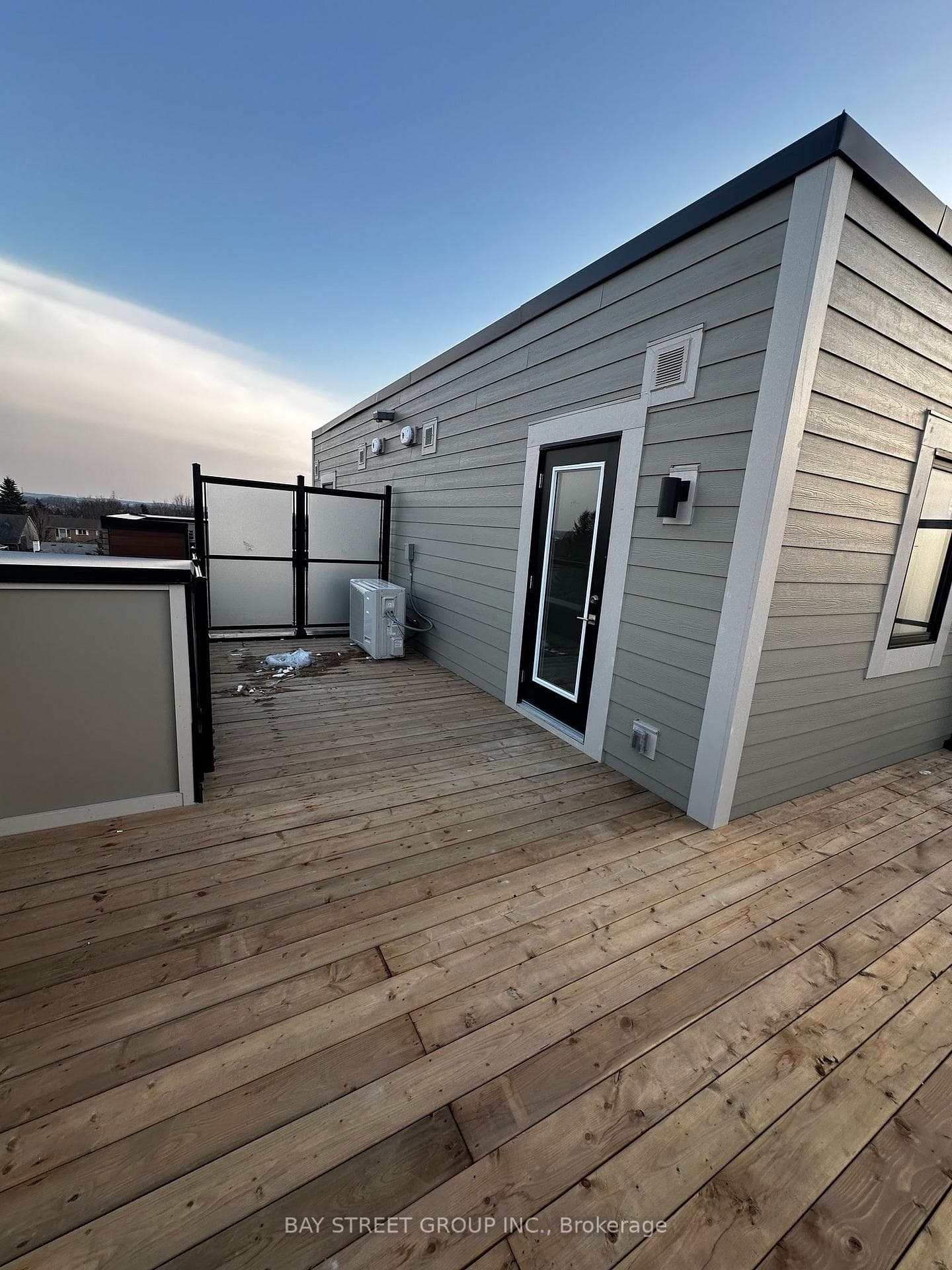 24 Lytham Green Circle Unit 30 photo 8