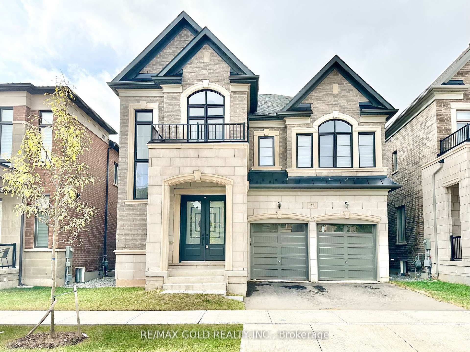 53 Boulton Trail photo 1