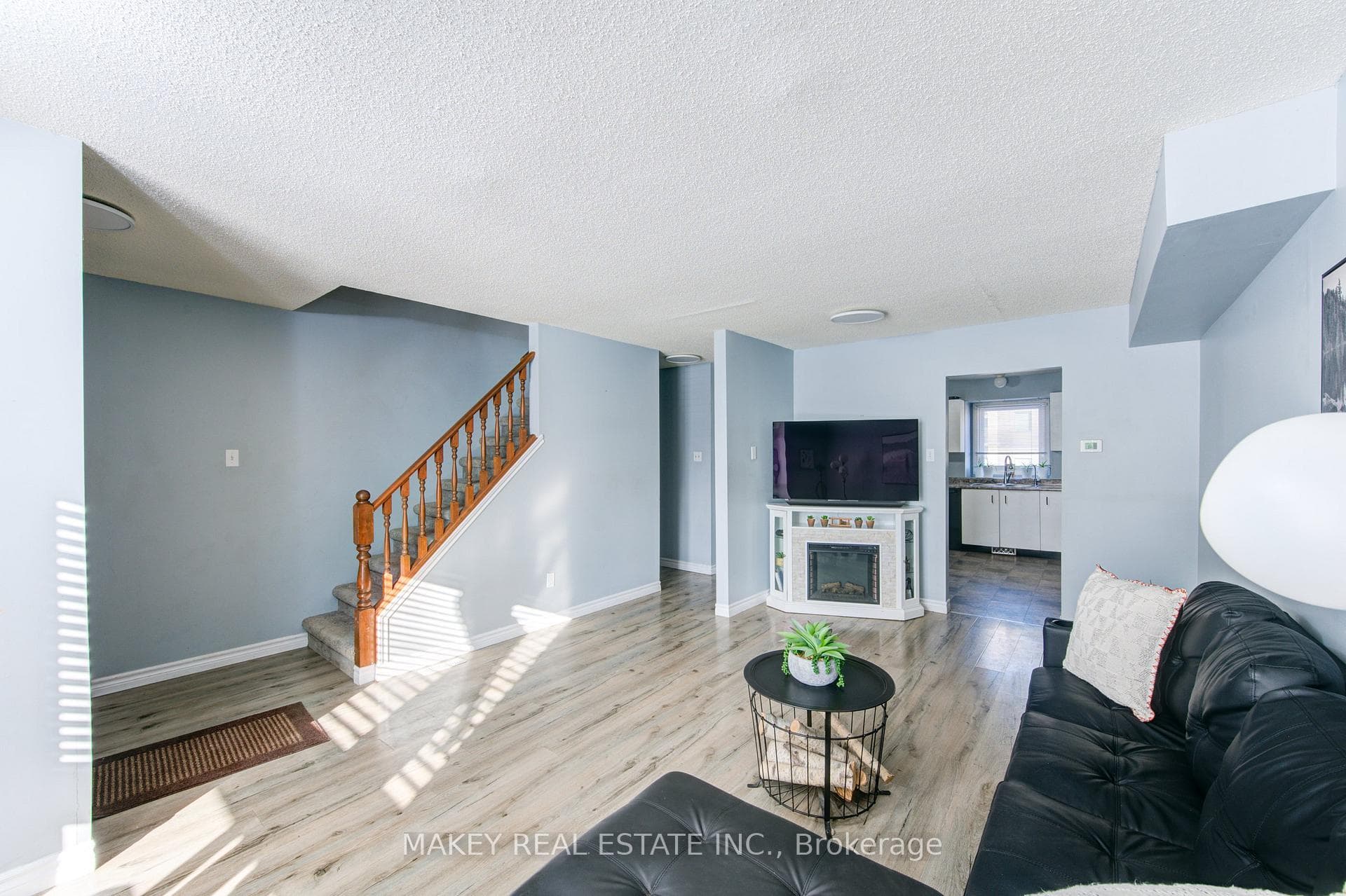 258 Lansdowne Avenue Unit 5 photo 5