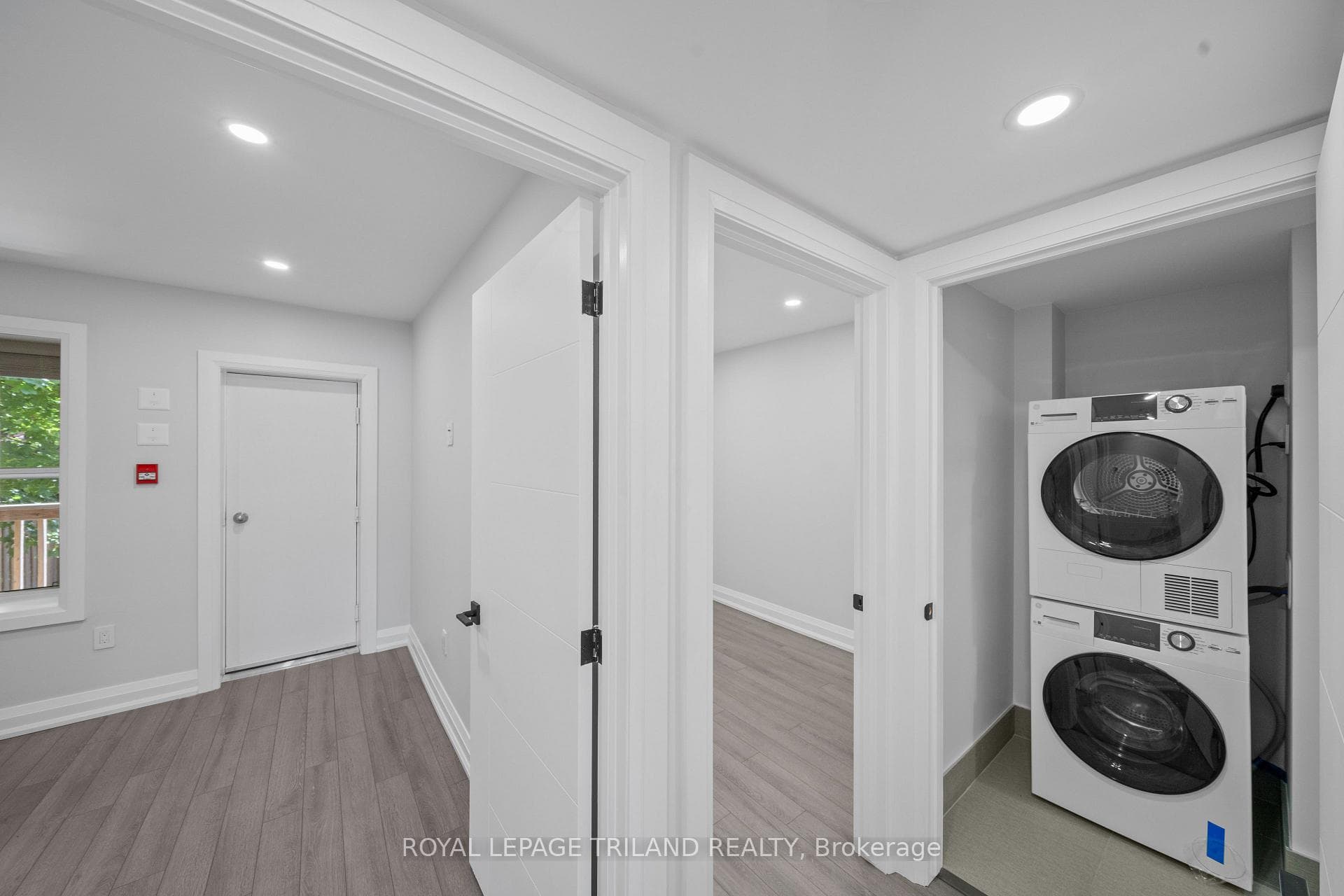 15 Balmoral Avenue Unit 5 photo 11