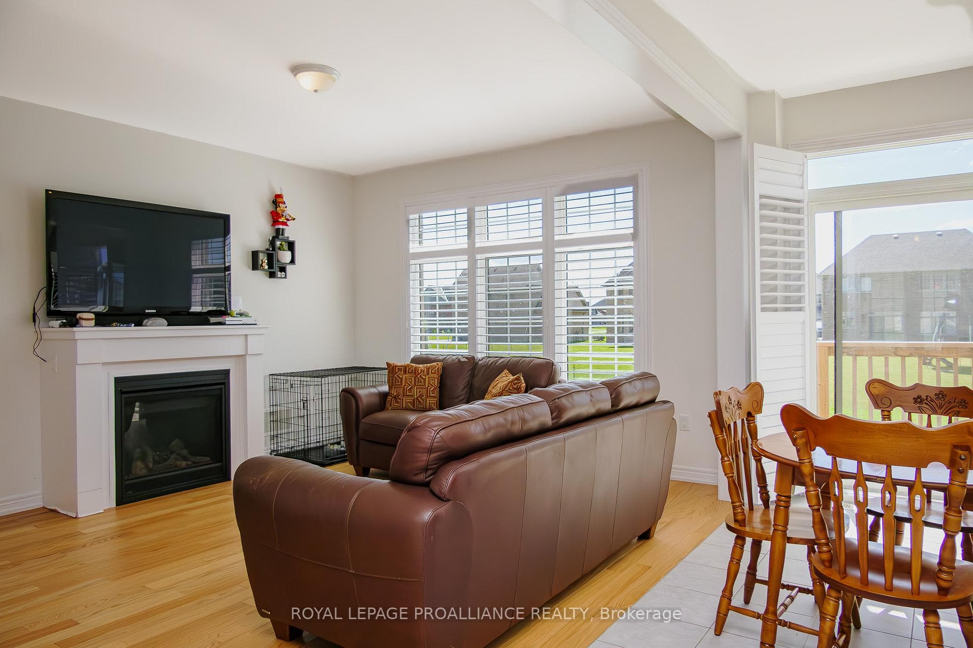24 Summer Breeze Drive photo 10