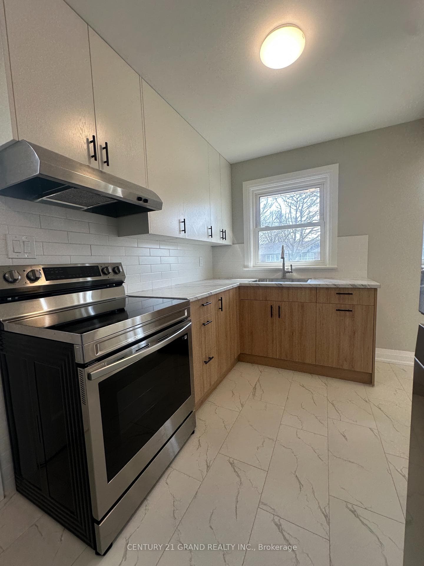 70 Dudhope Avenue photo 6