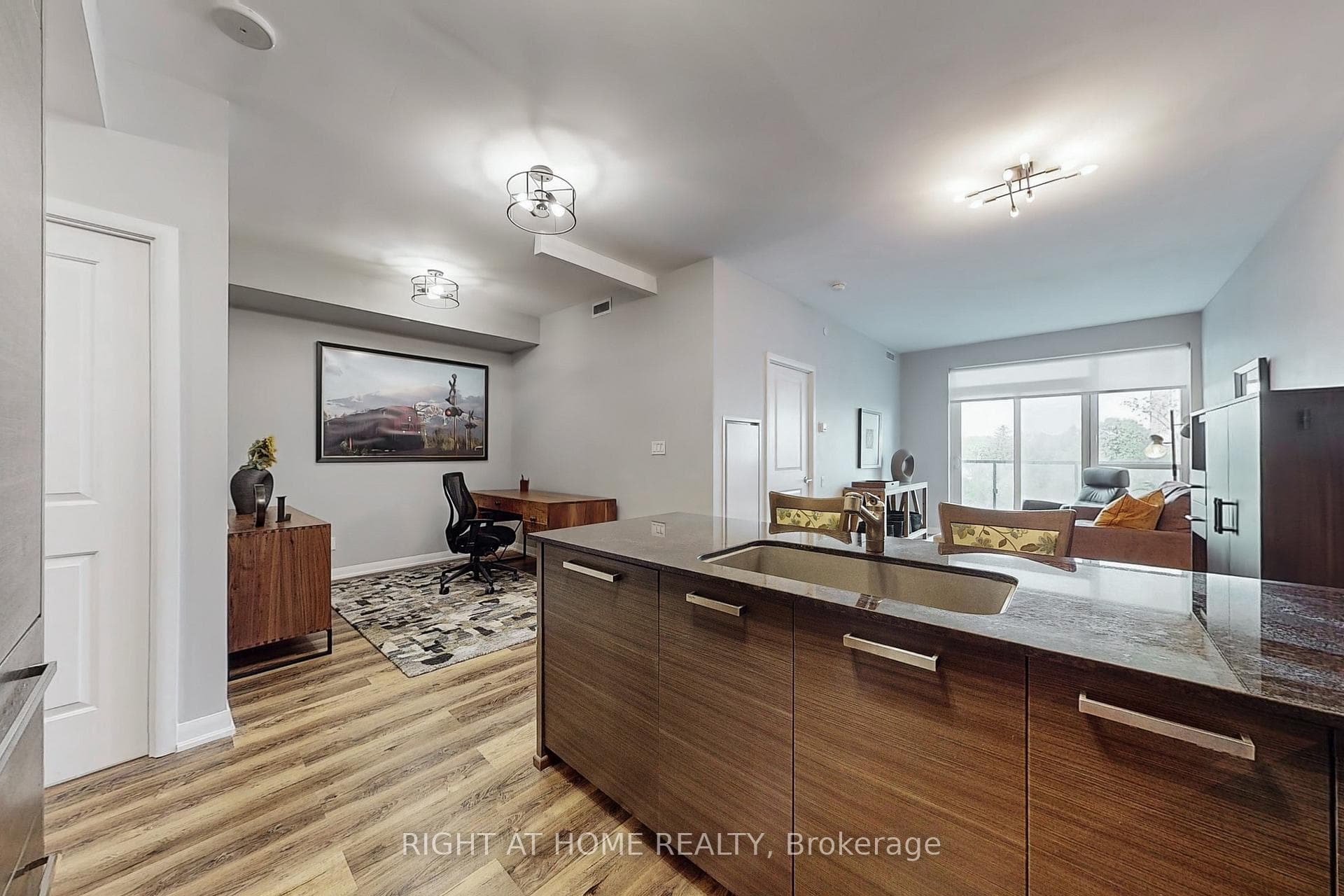 5162 Yonge Street Unit 202 photo 9