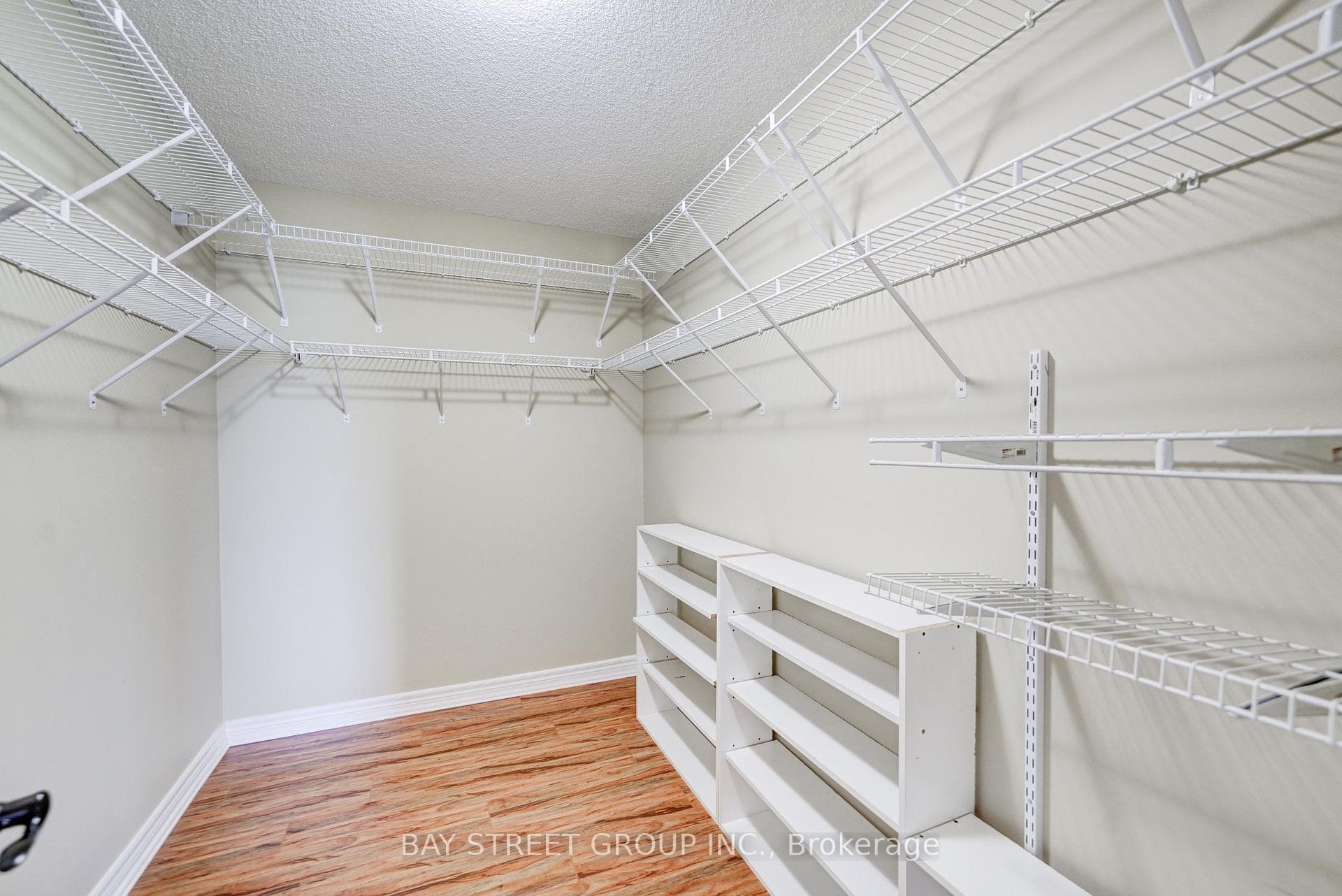 45 Brookwood Drive photo 13