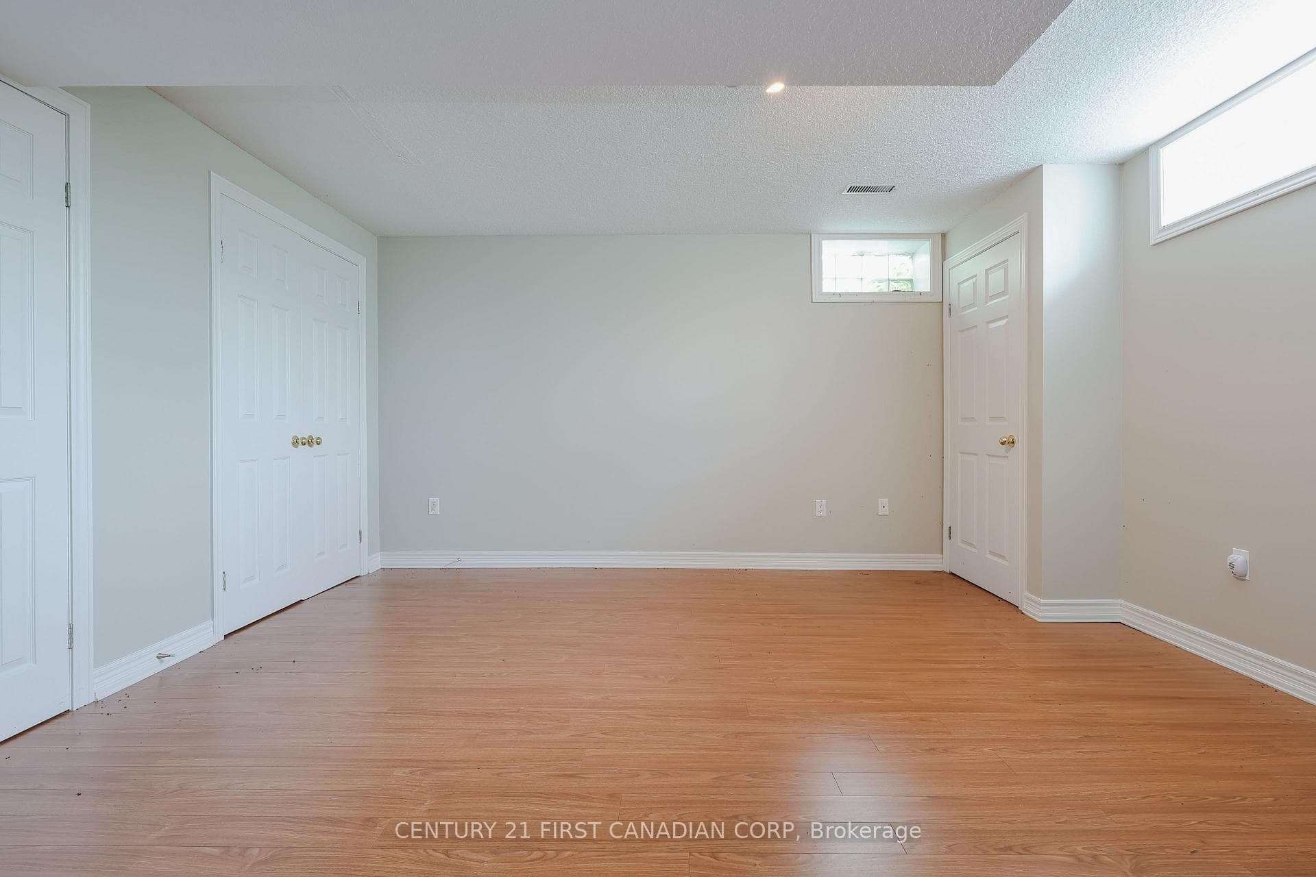 3480 Cuddy Drive photo 28