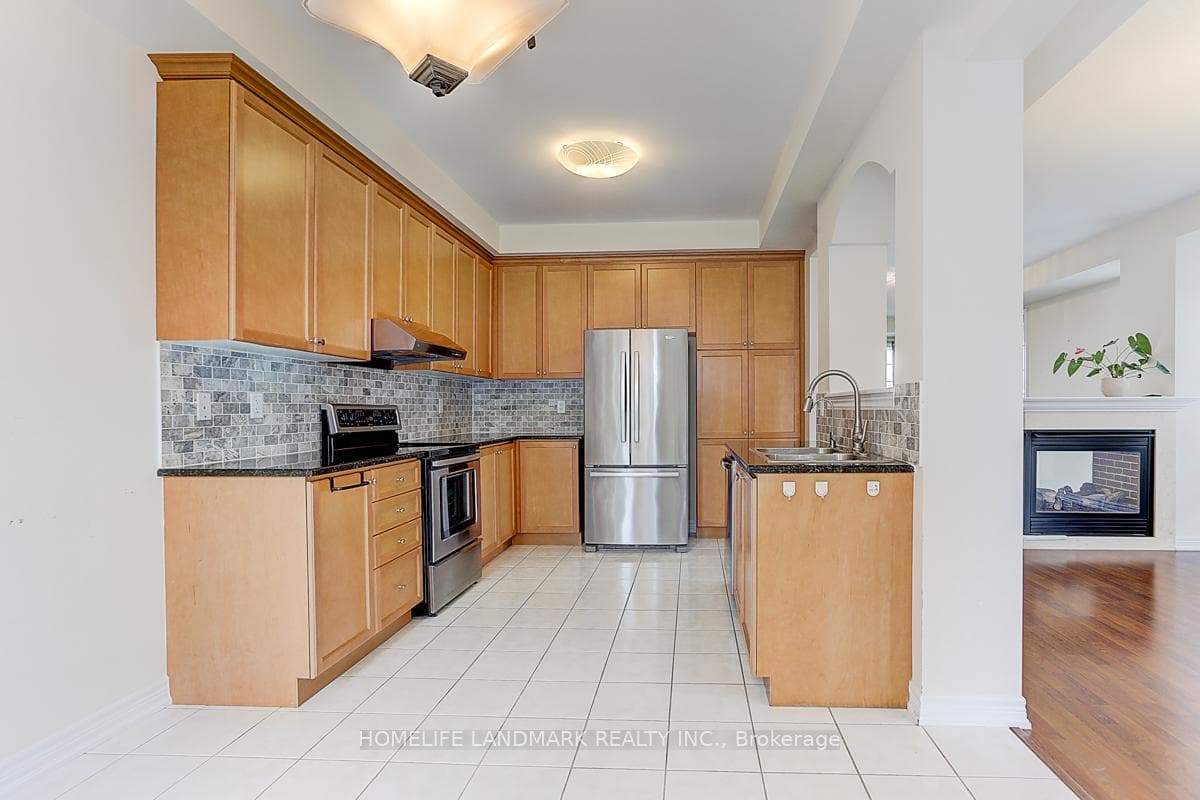 10 Paper Birch Drive photo 13