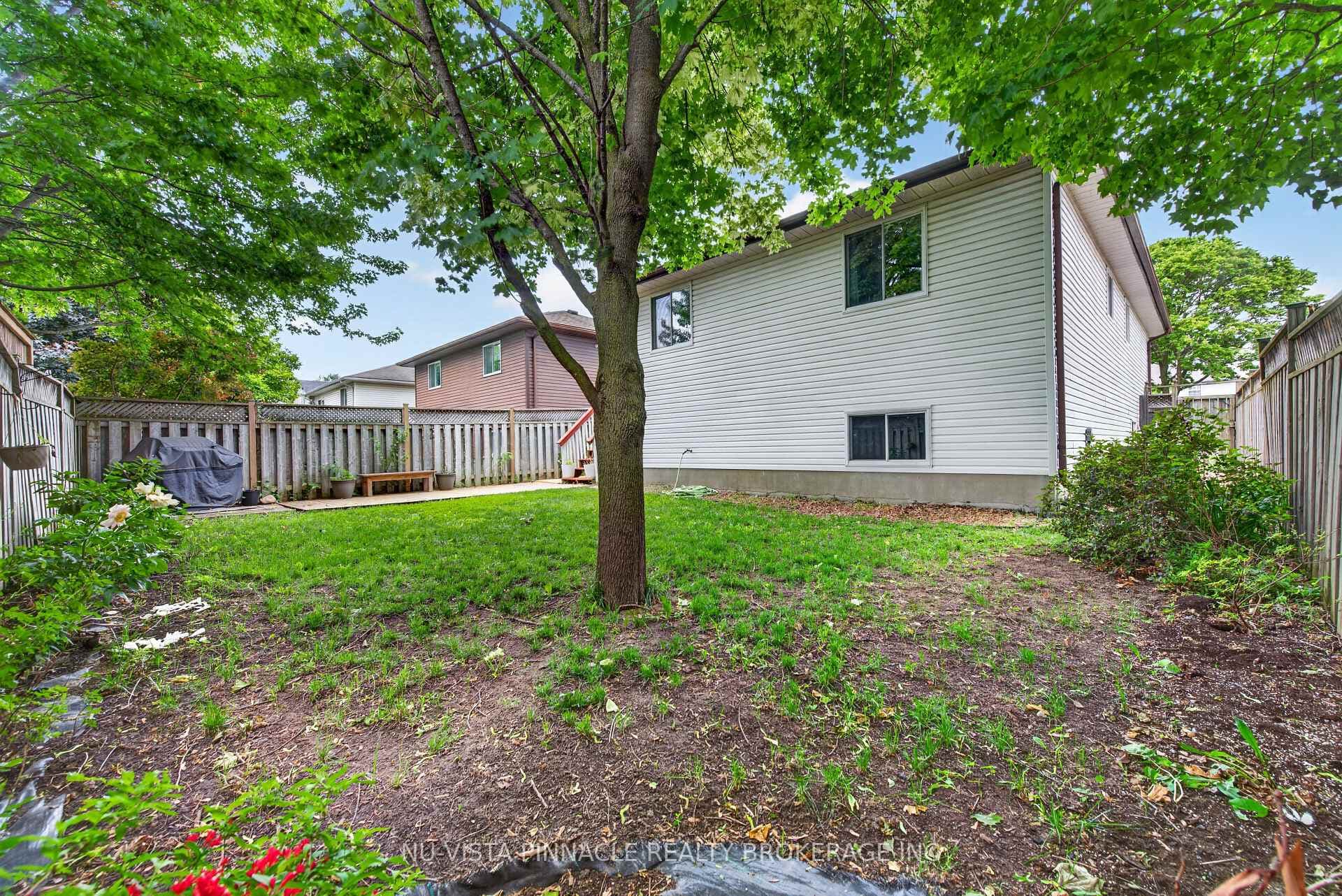 35 Joliet Street photo 39