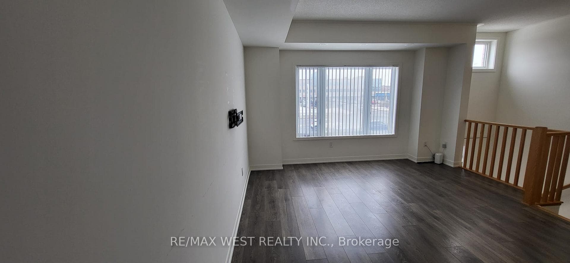 1525 Kingston Road Unit 606 photo 14