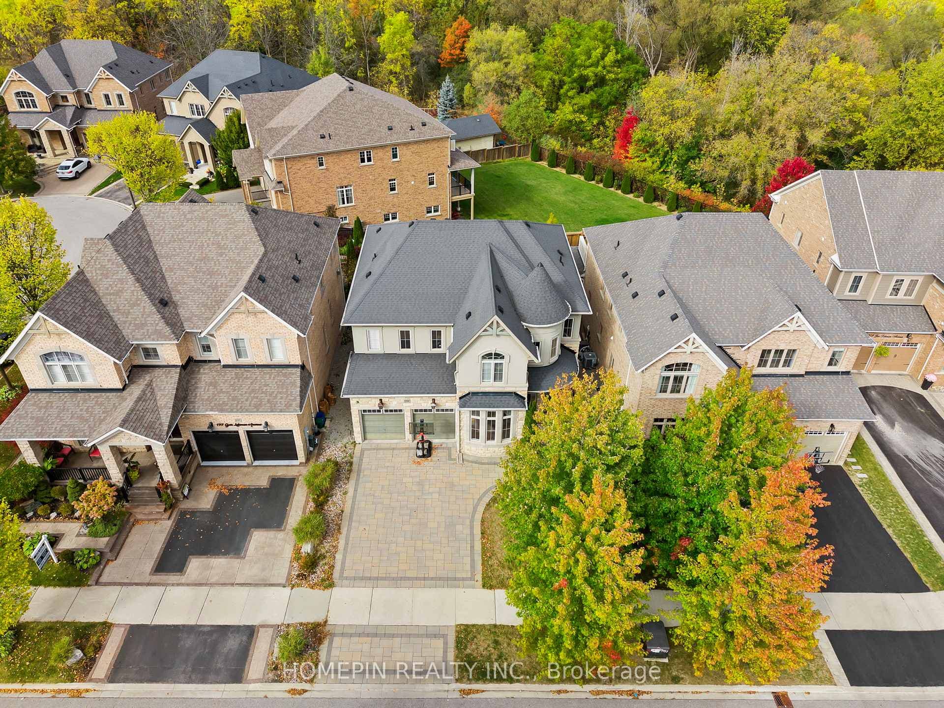 201 Gar Lehman Avenue photo 46
