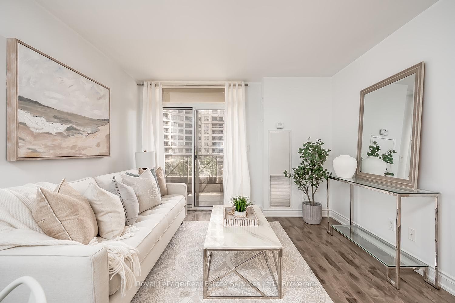 3888 Duke Of York Boulevard Unit 632 photo 11