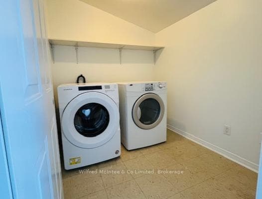 82/84 Elora Street photo 4
