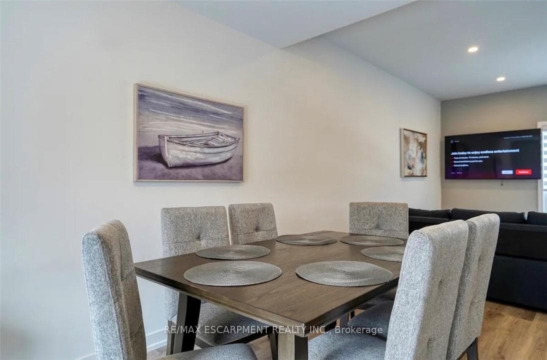 4263 Fourth Avenue Unit 721 photo 8