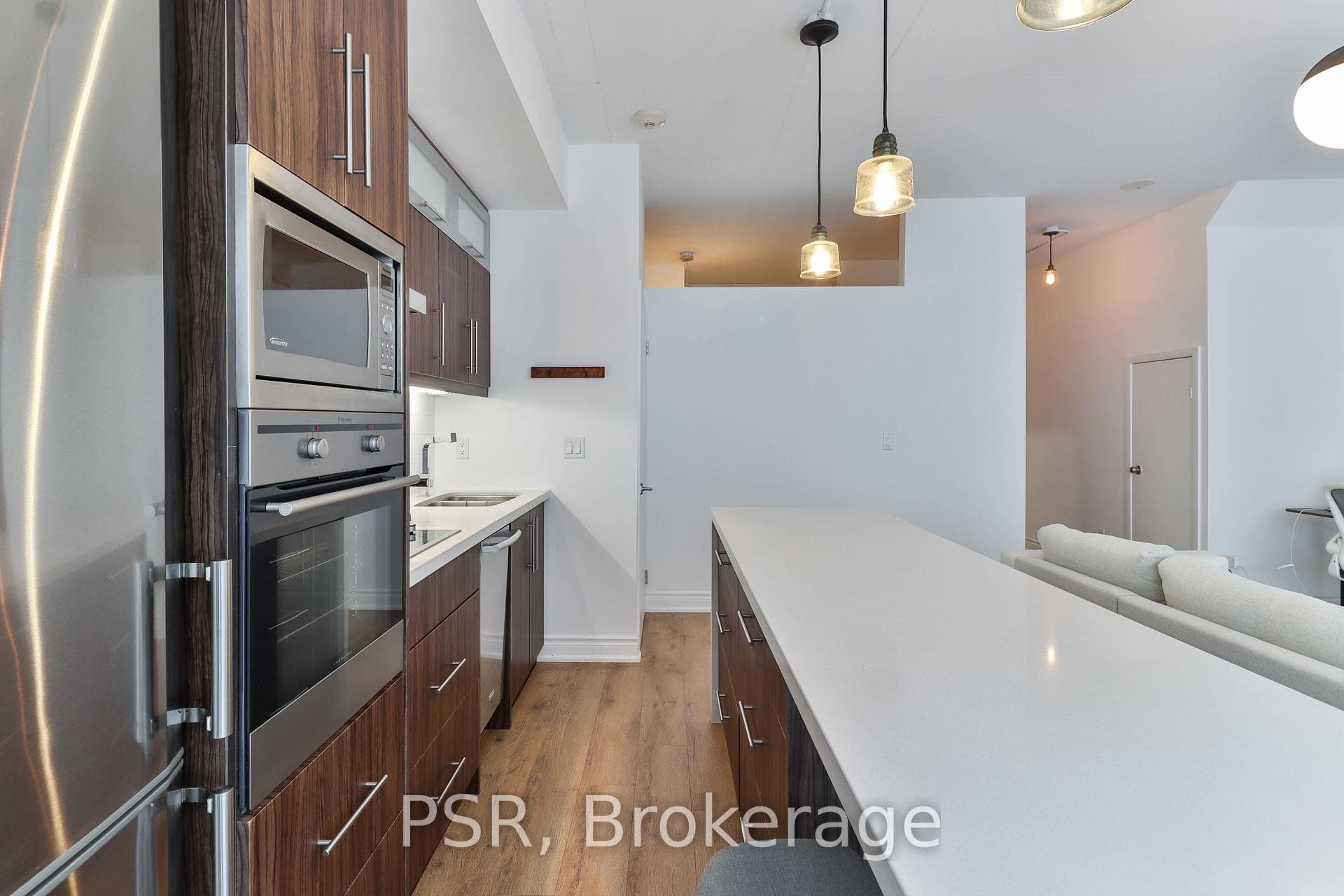 333 Adelaide Street Unit 714 photo 17