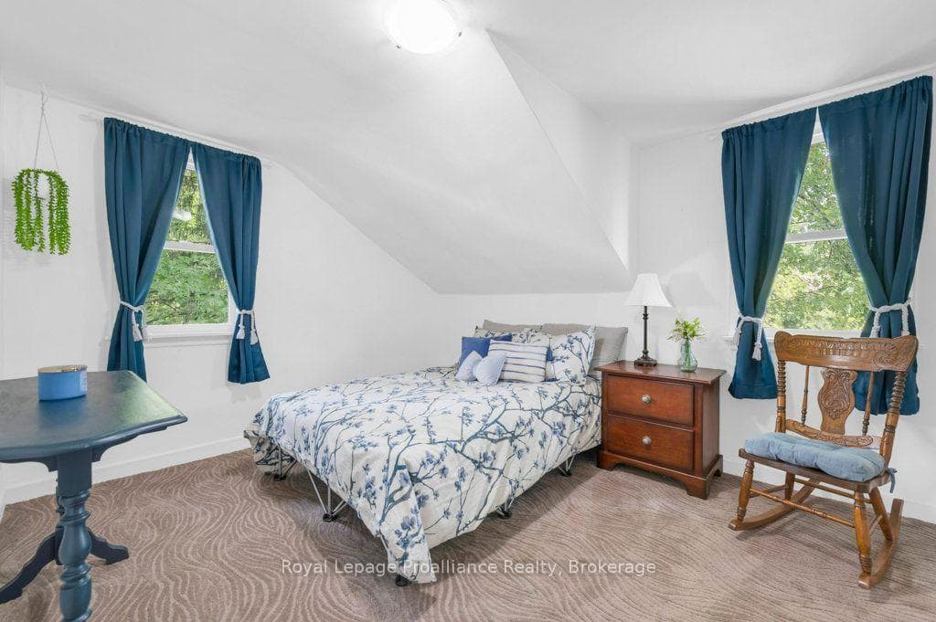425 Rosebush Road photo 21