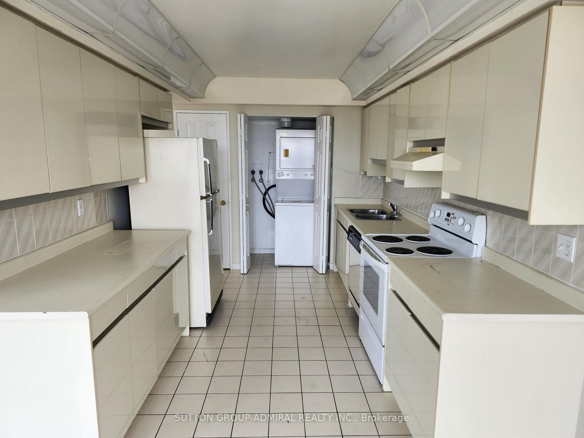 120 Promenade Circle Unit 910 photo 10