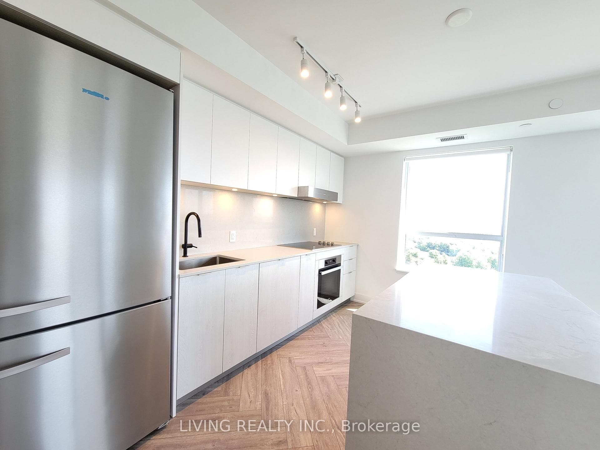 8 Cedarland Dr Drive Unit 1608 photo 19